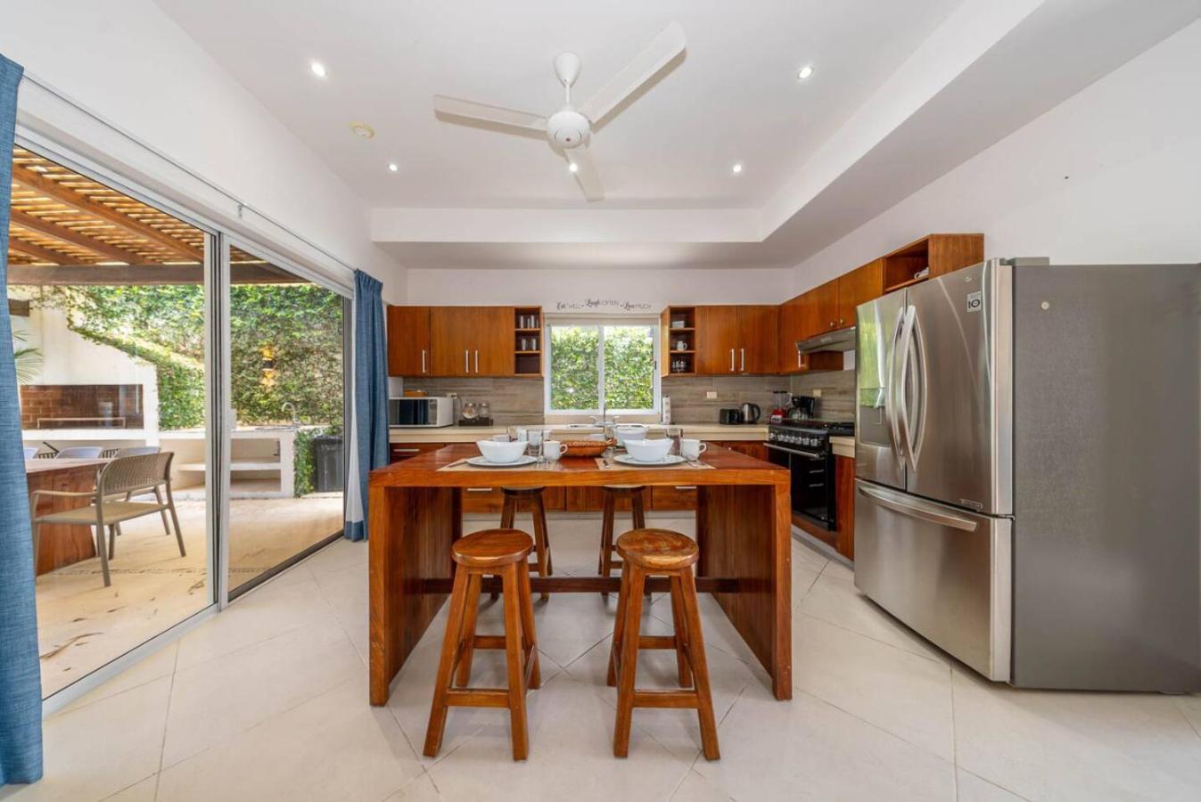 Villa Casa Kinam Chic 4br W Pool In La Veleta *