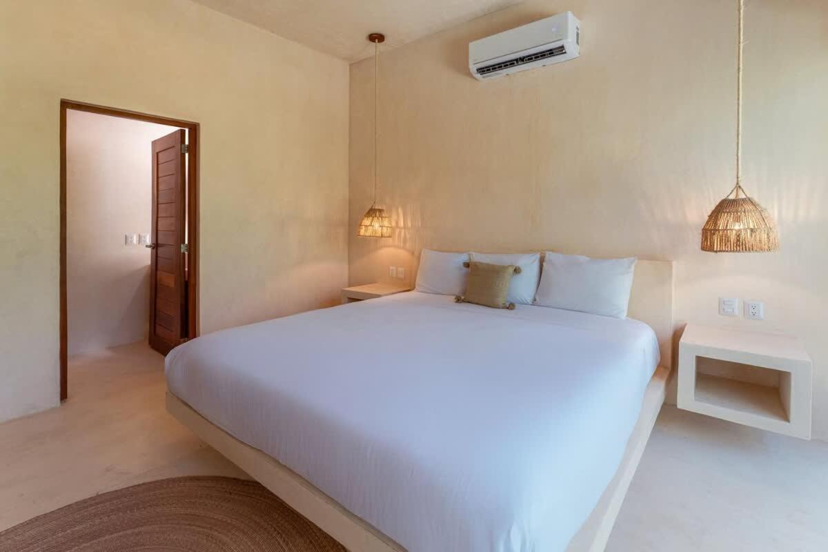 Holiday home Ahal Holistika 9br Jungle Sanctuary With Private Rooftop & Plunge Pools *