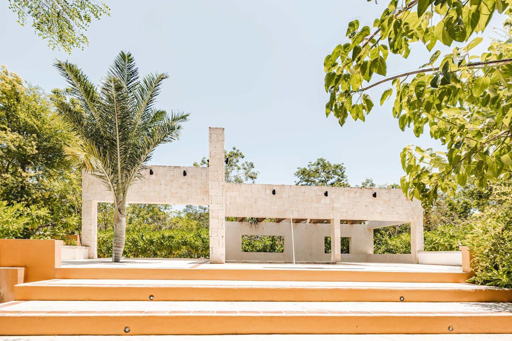 Selva Pixan With Rooftop Pool Villa