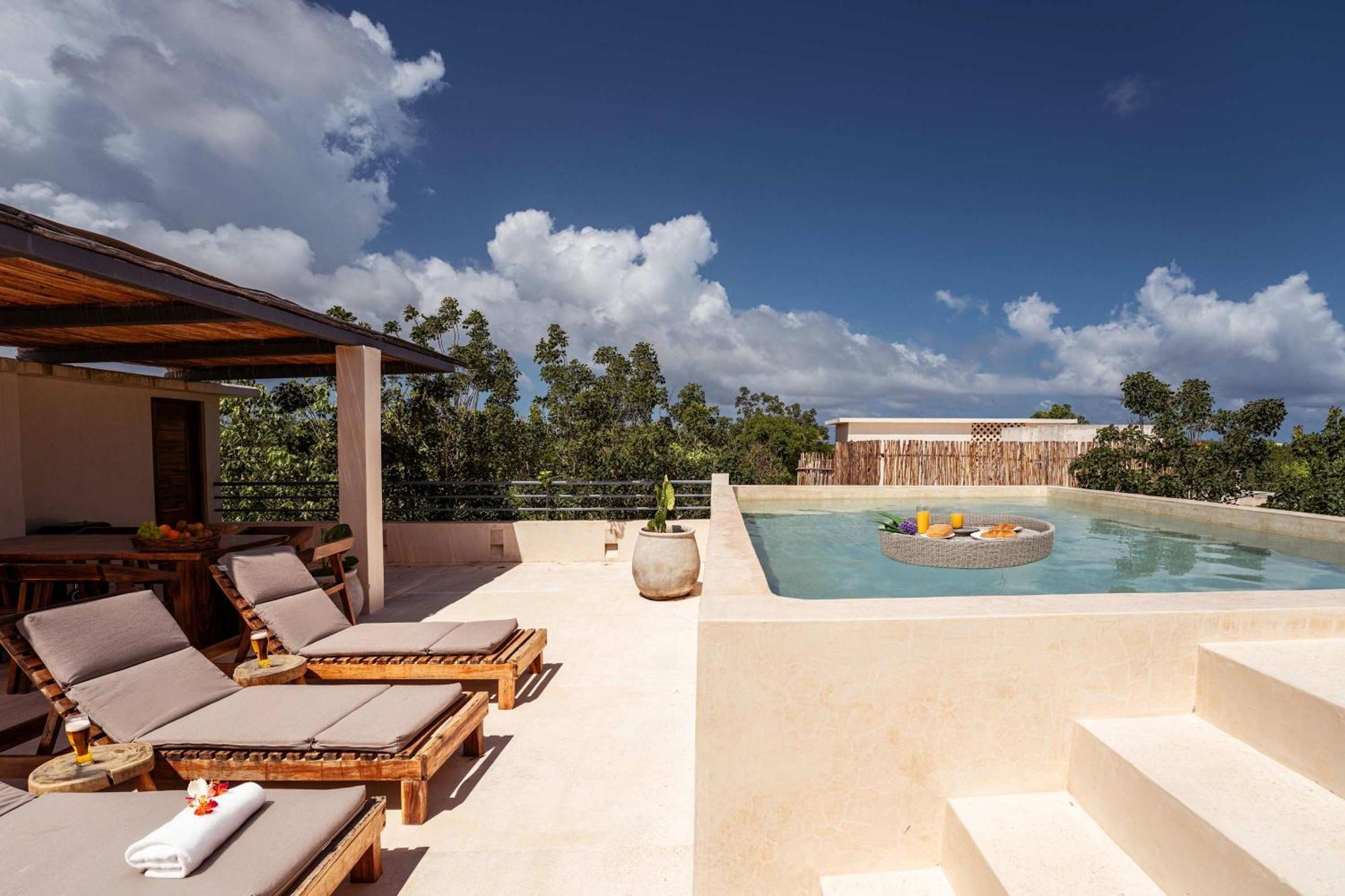 Holiday home Ahal Luxe 3br Penthouse Haven With Private Rooftop Pool & Plunge Pool *