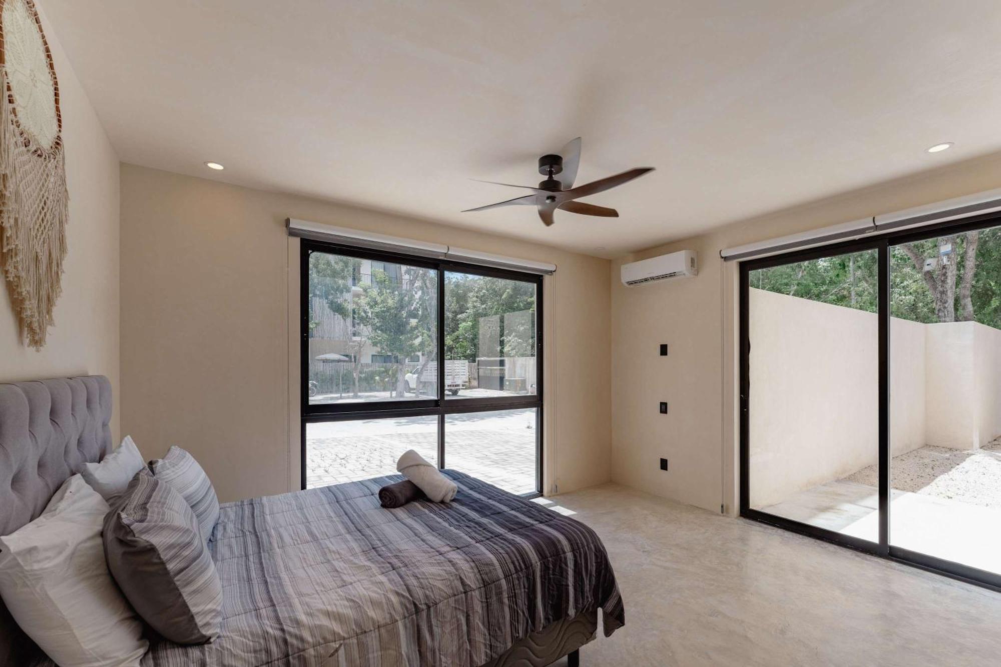 Talulah Living 3br - Private & Shared Pool