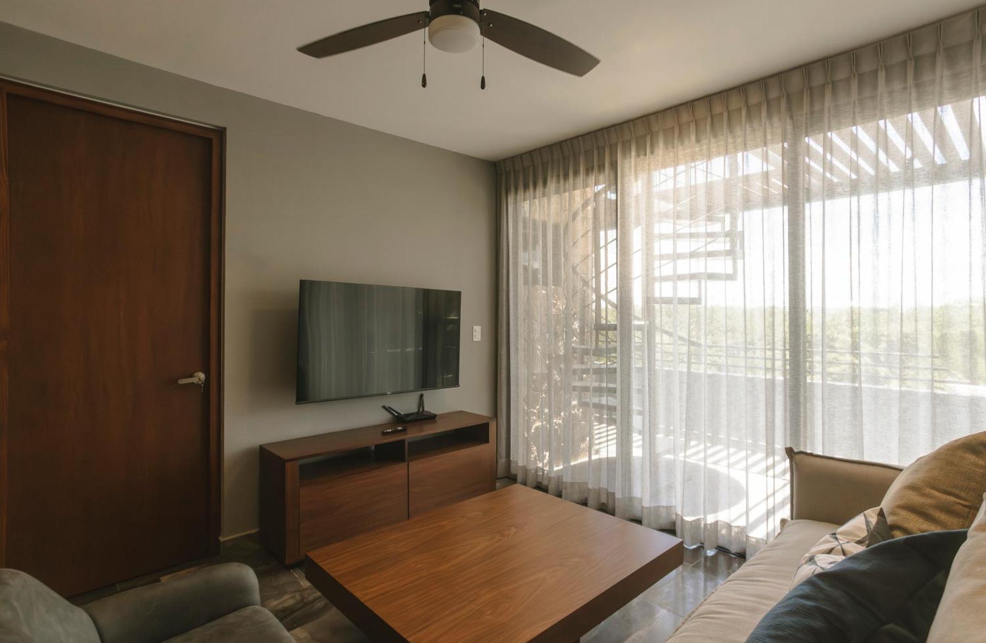 Luna Negra Penthouse 2br Tulum