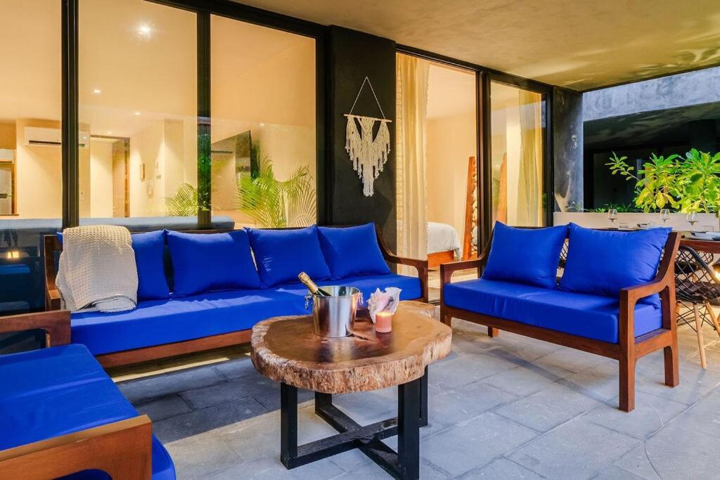 Apartment Serene Oasis 2br Huge Balcony Humana