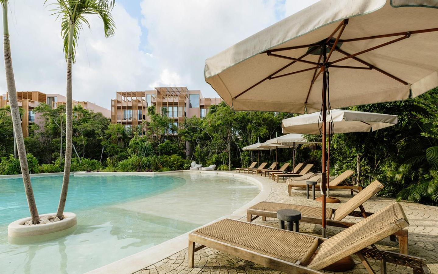 Aflora Quartz Loft Club Access