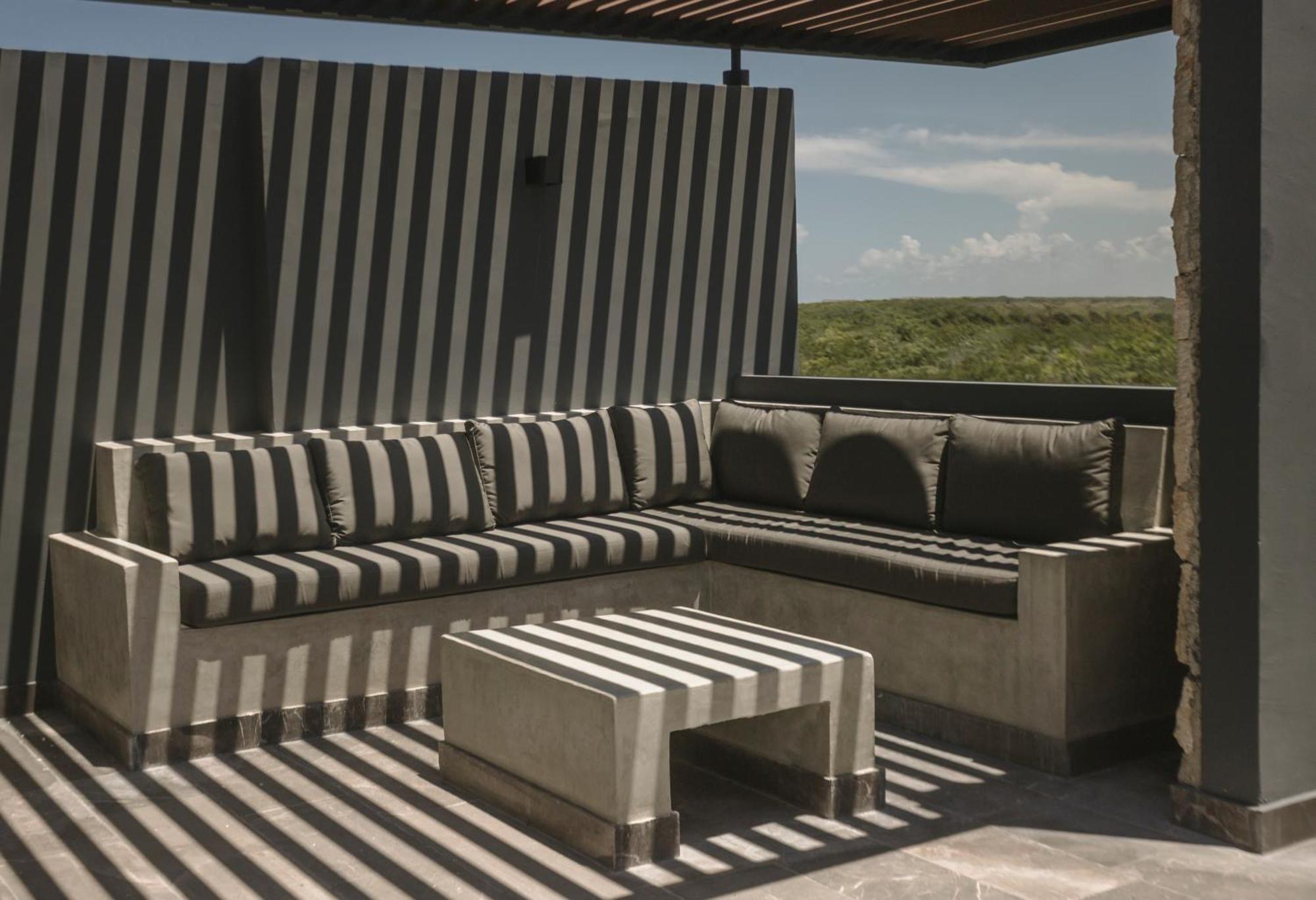 Luna Negra Penthouse 2br * Tulum