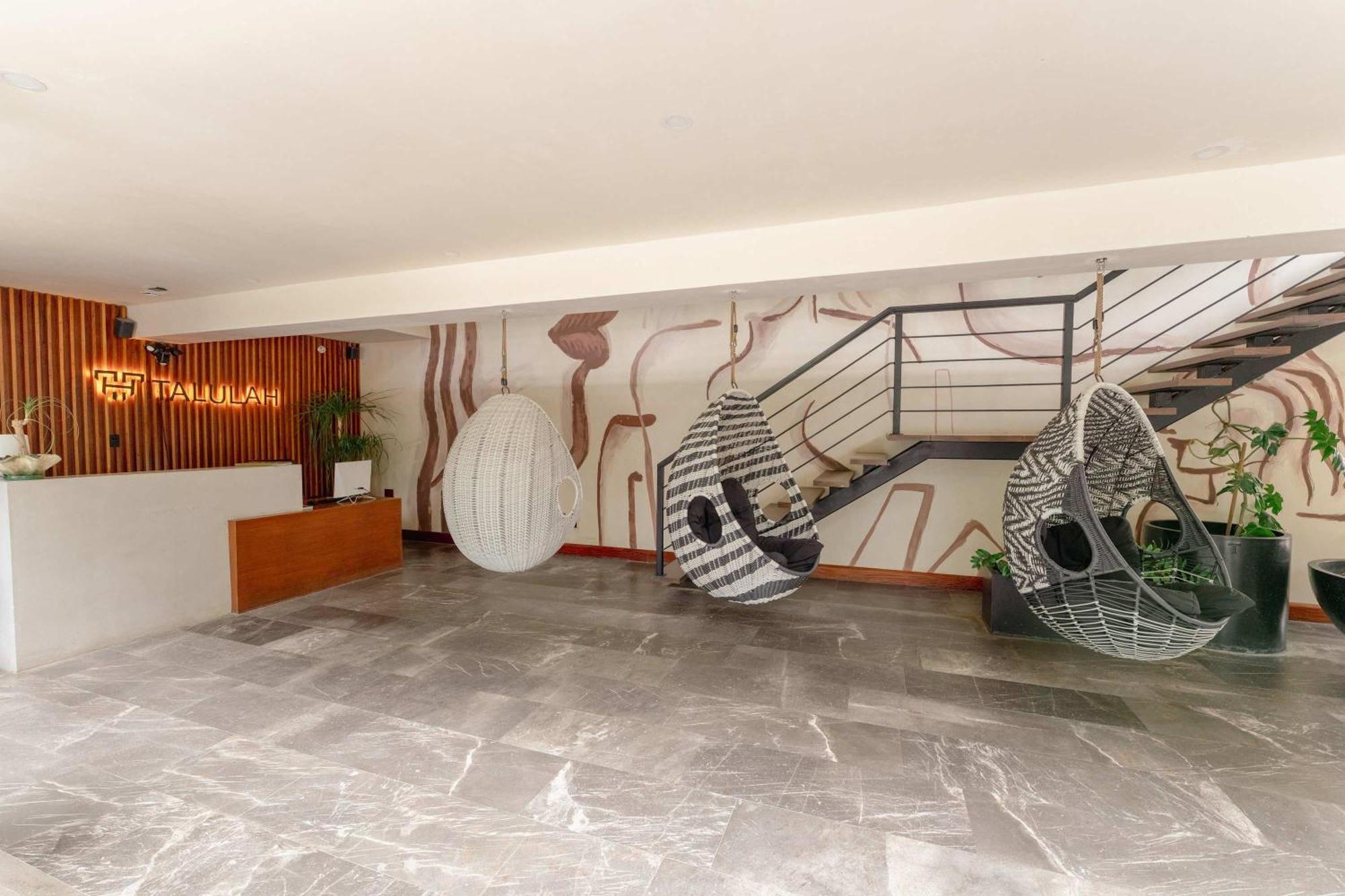 Apartment Talulah Living 3br - Private & Shared Pool