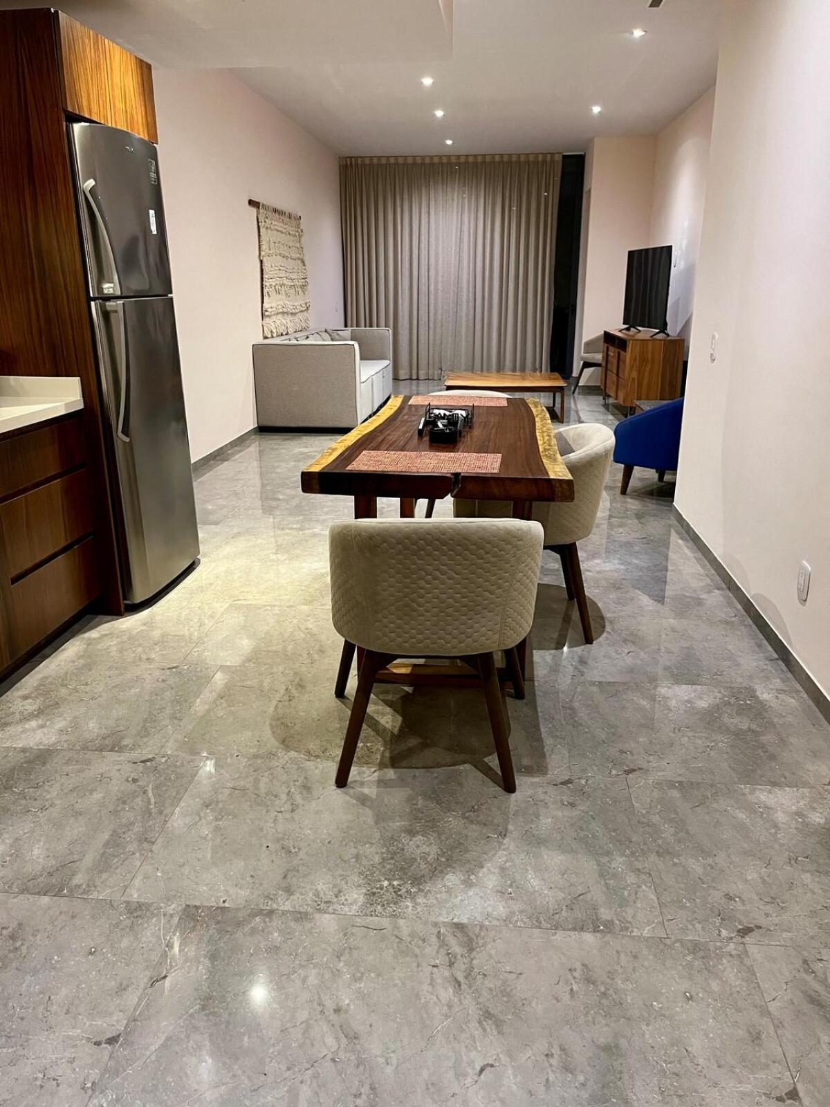 Apartment Jungle Panoramic View Ph With Club Shuttle & Gym *