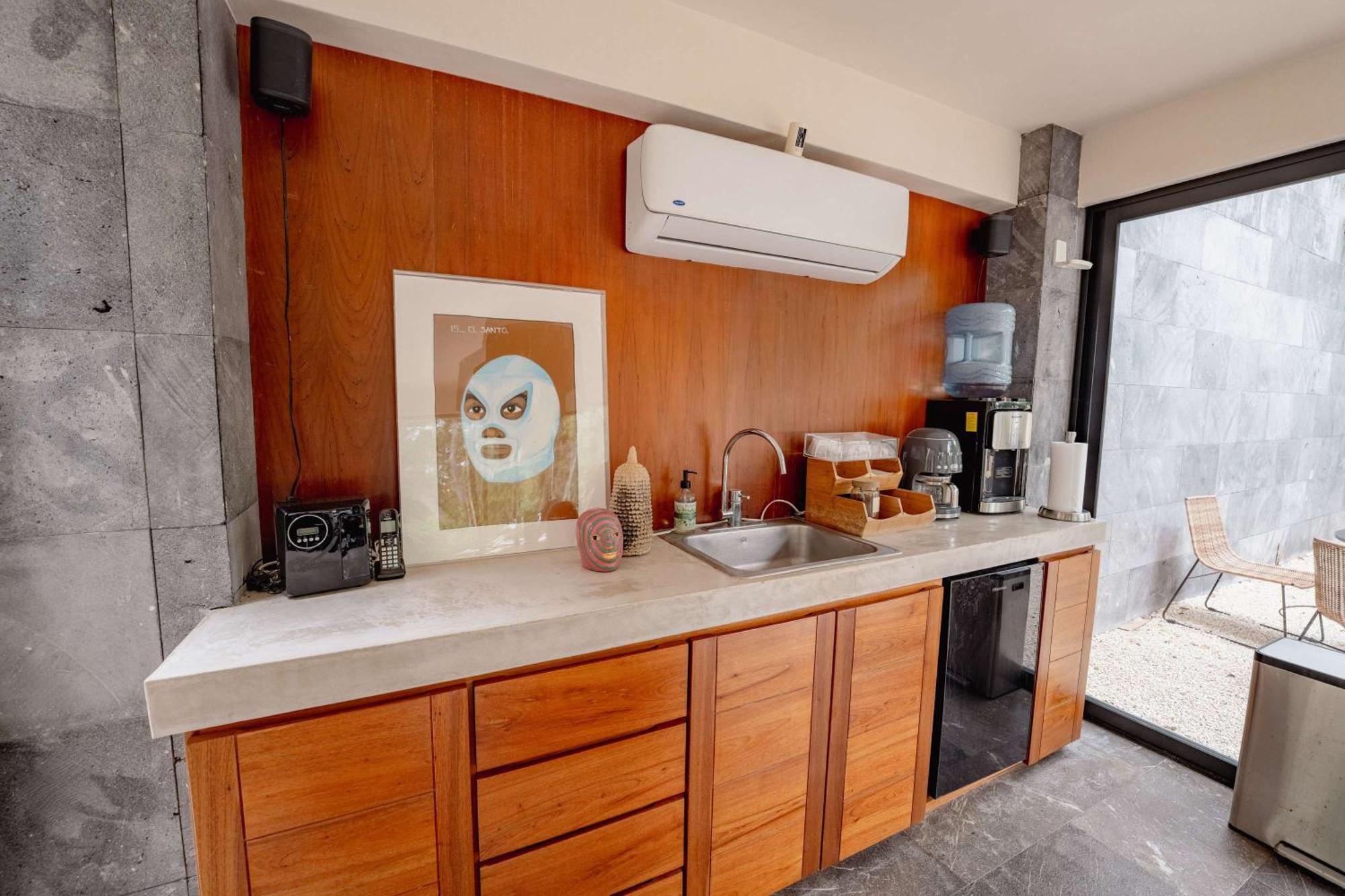 Talulah Living 3br - Private & Shared Pool