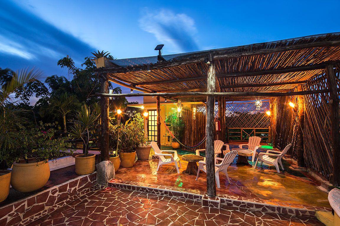 Maison Hotel 3*