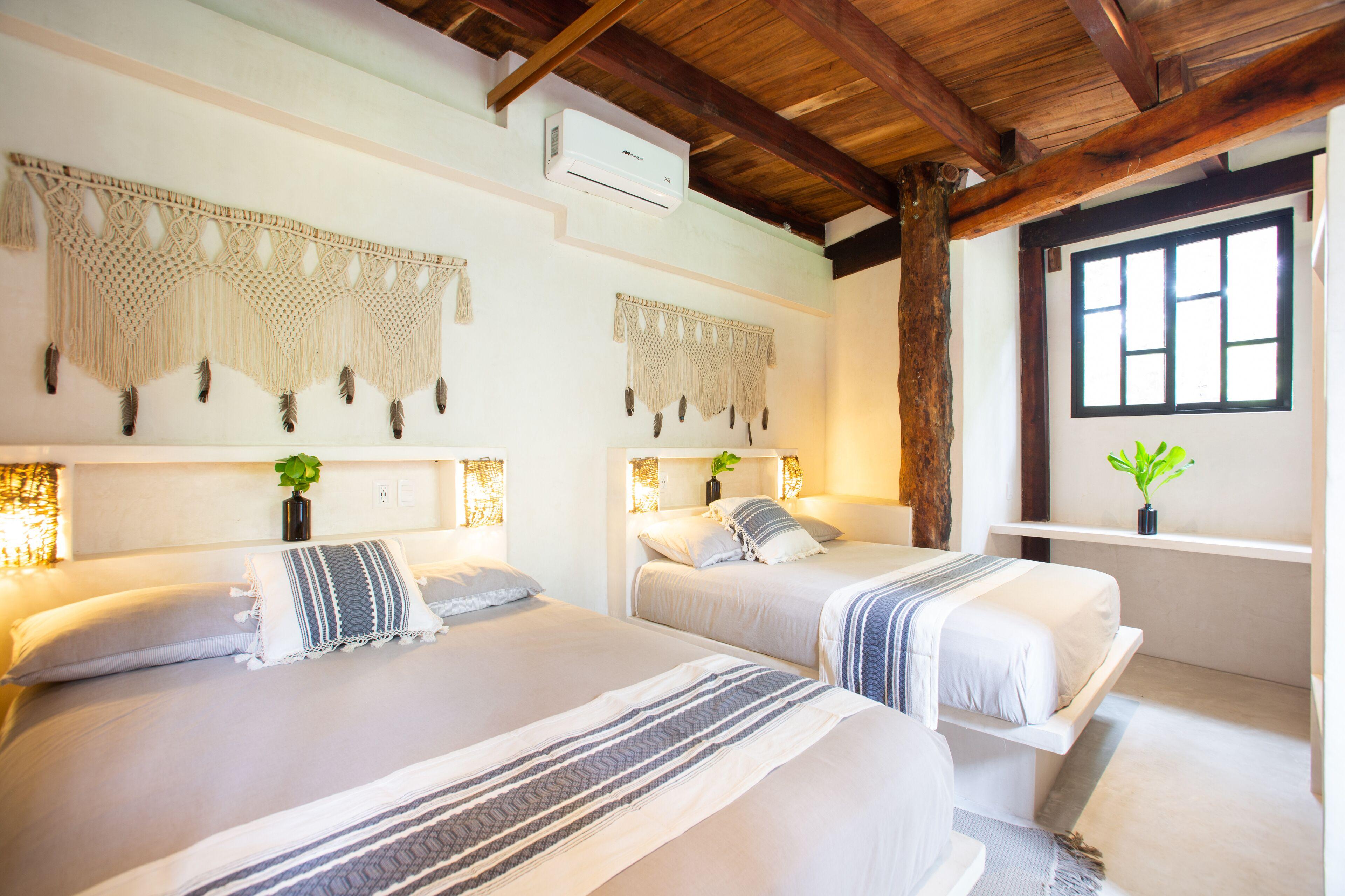 Hotel Amansala