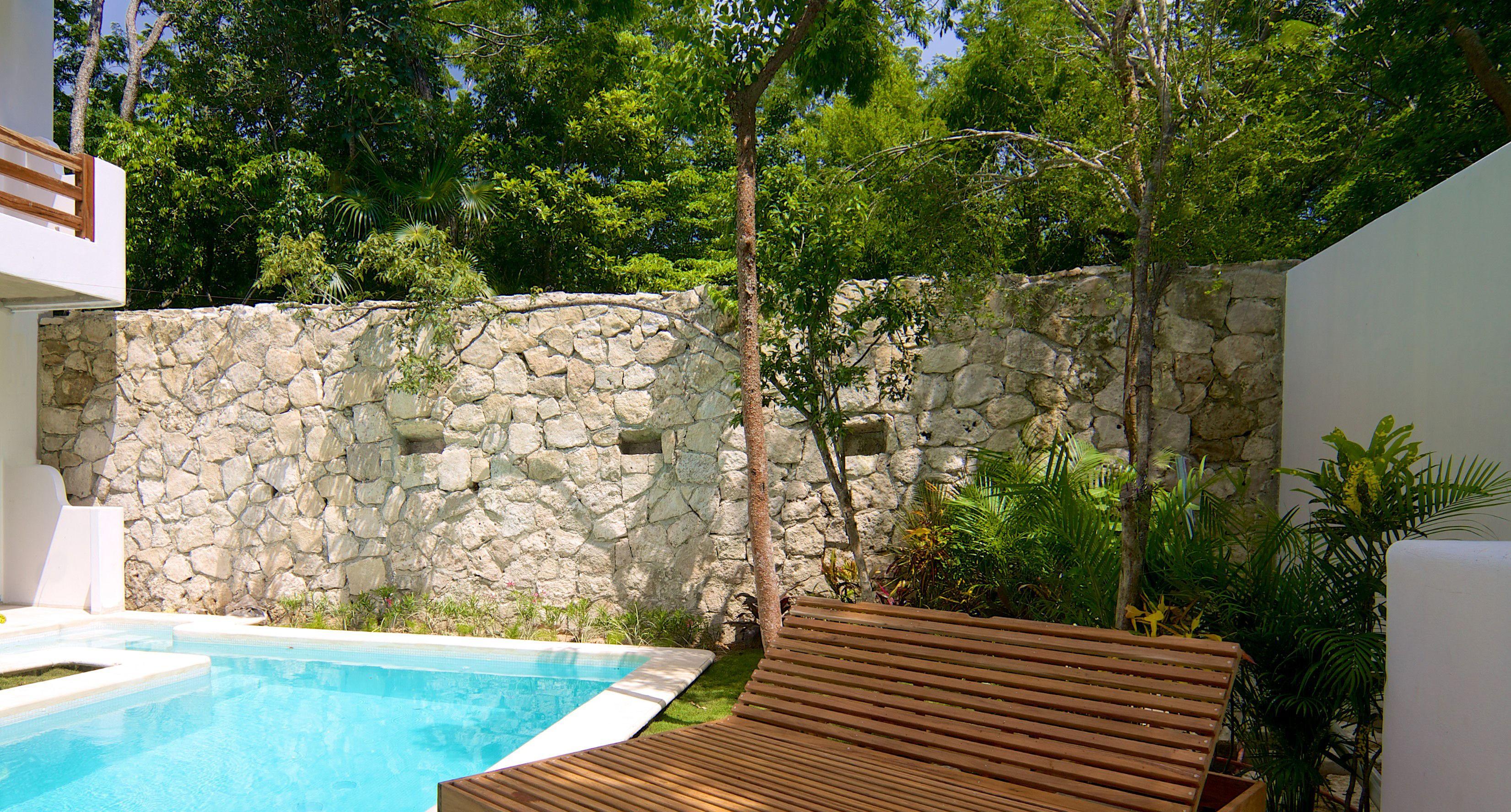 Livetulum Aparthotel 4*
