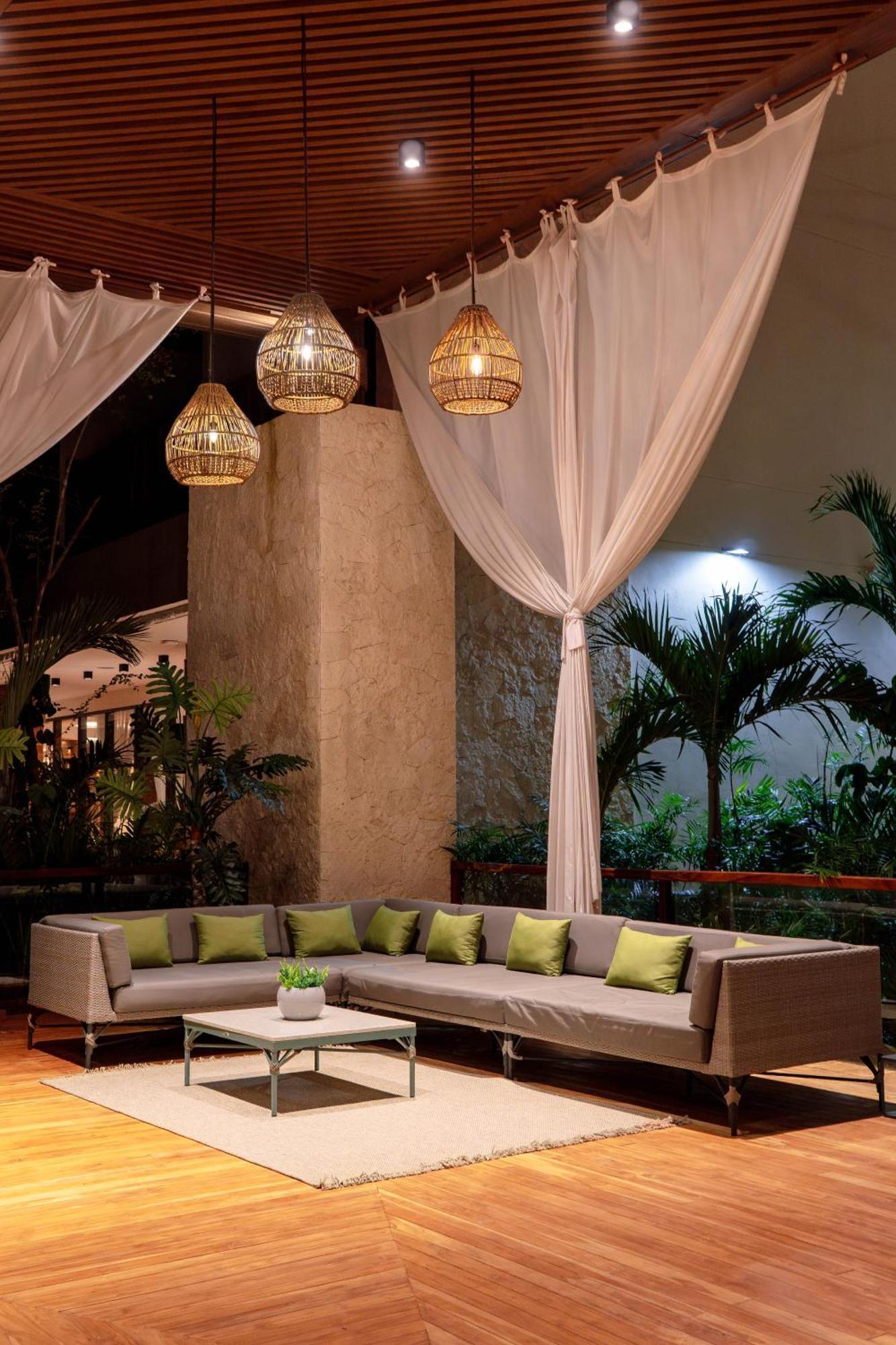 Mundo Maya 5*