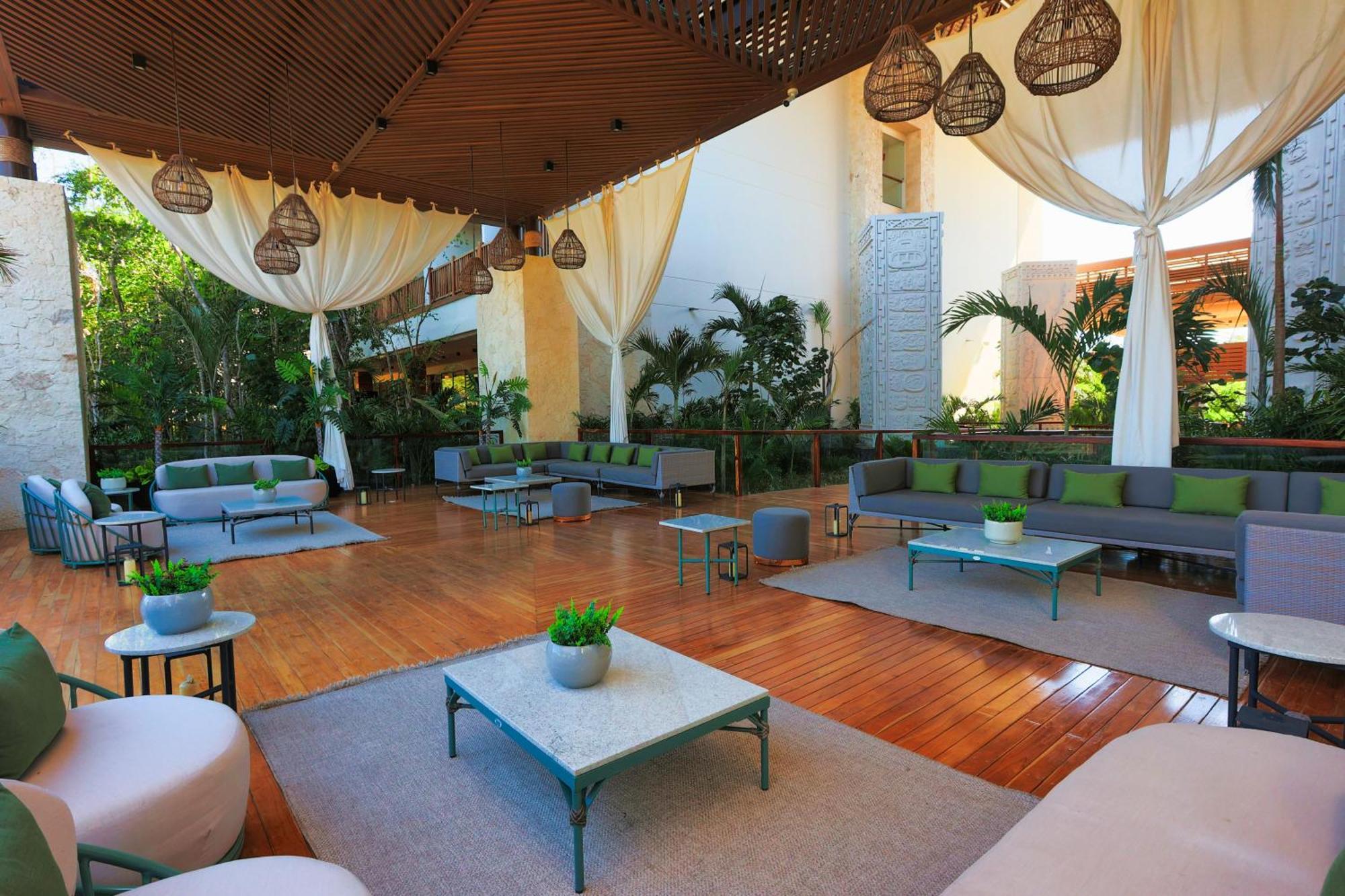 Mundo Maya Hotel 5*