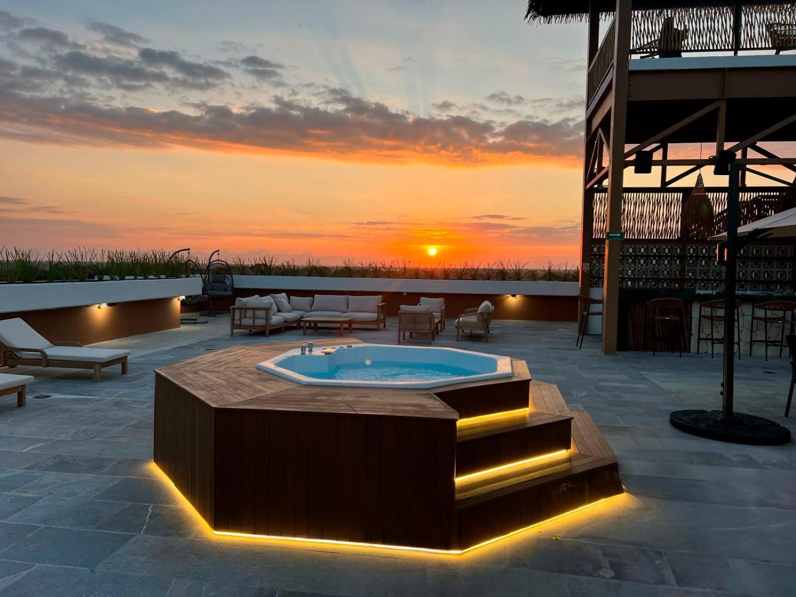 Hotel Mundo Maya Aeropuerto 3*