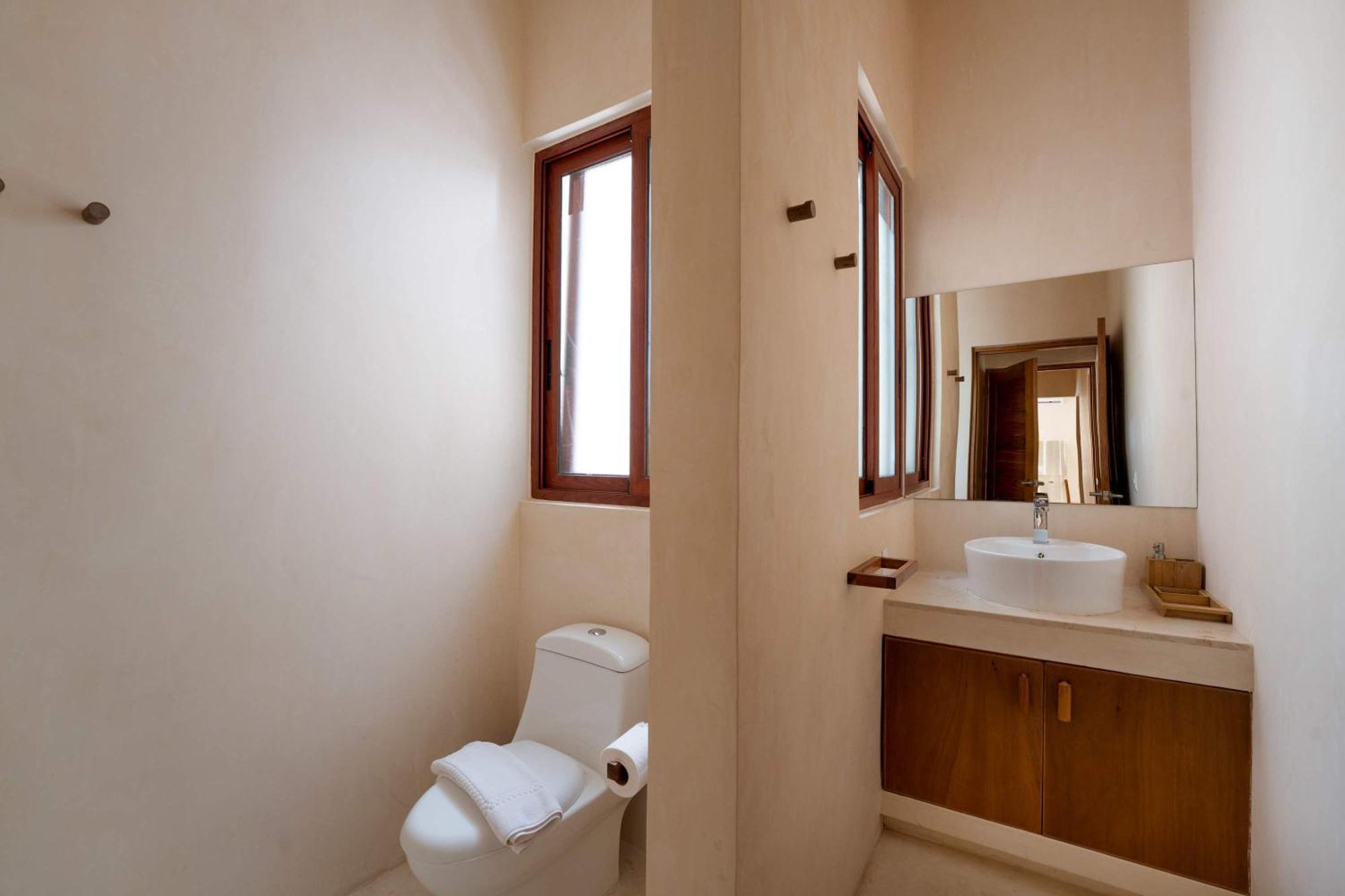 Holiday home Stylish Ground-floor 3br Haven With Luxe Plunge Pool