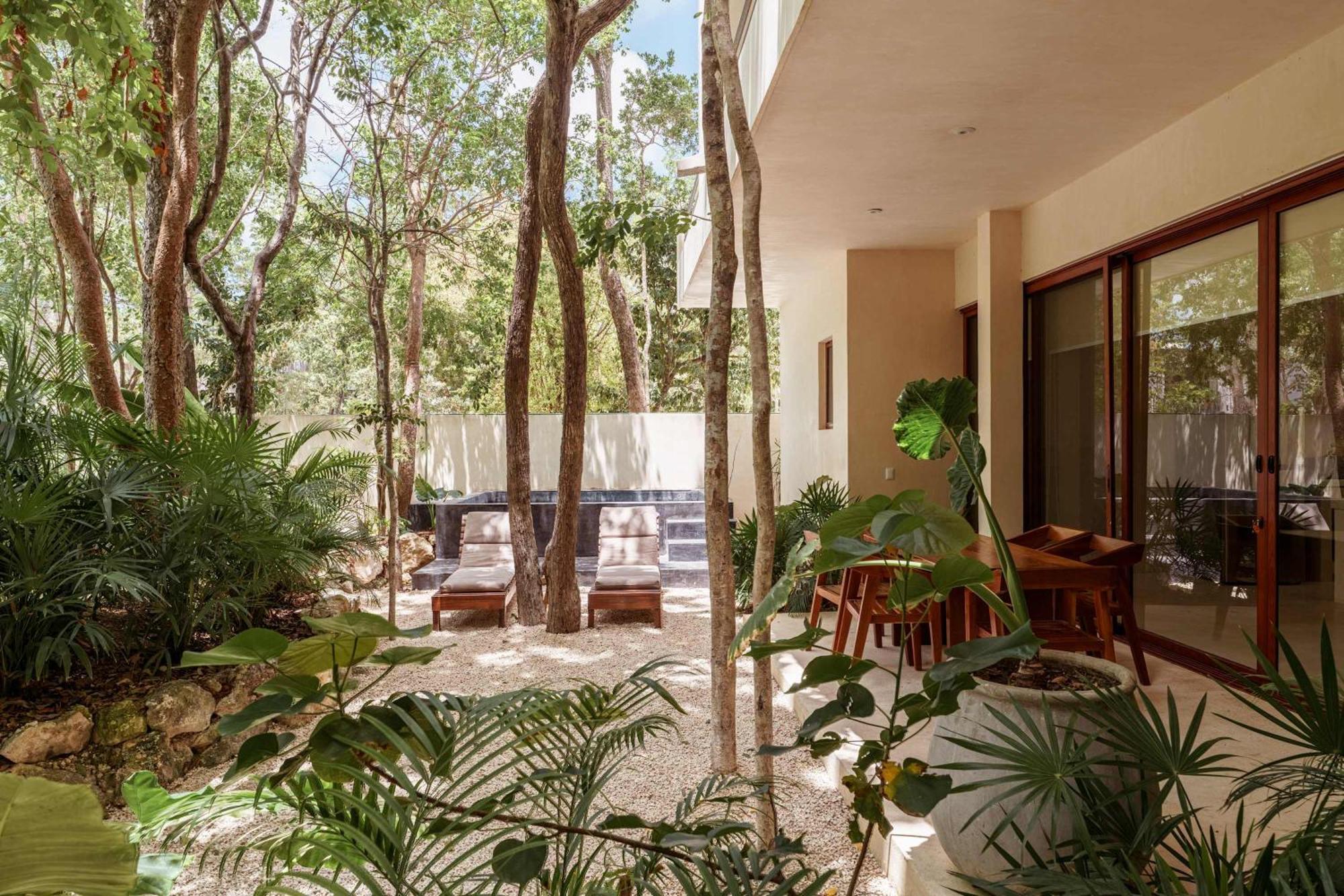 Stylish Ground-floor 3br Haven With Luxe Plunge Pool Holiday home *