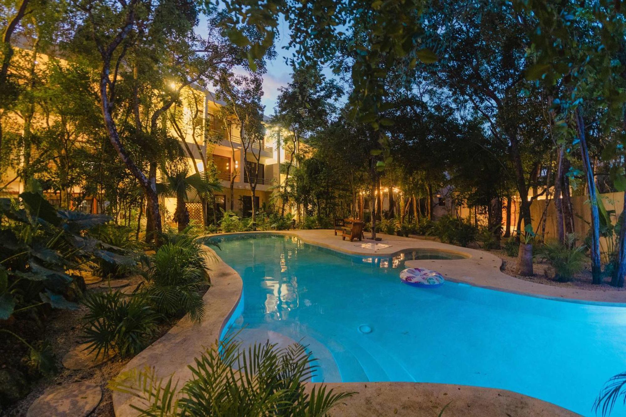 Luxe Ground-floor 3br Jungle Haven With Plunge Pool Сasa de vacaciones