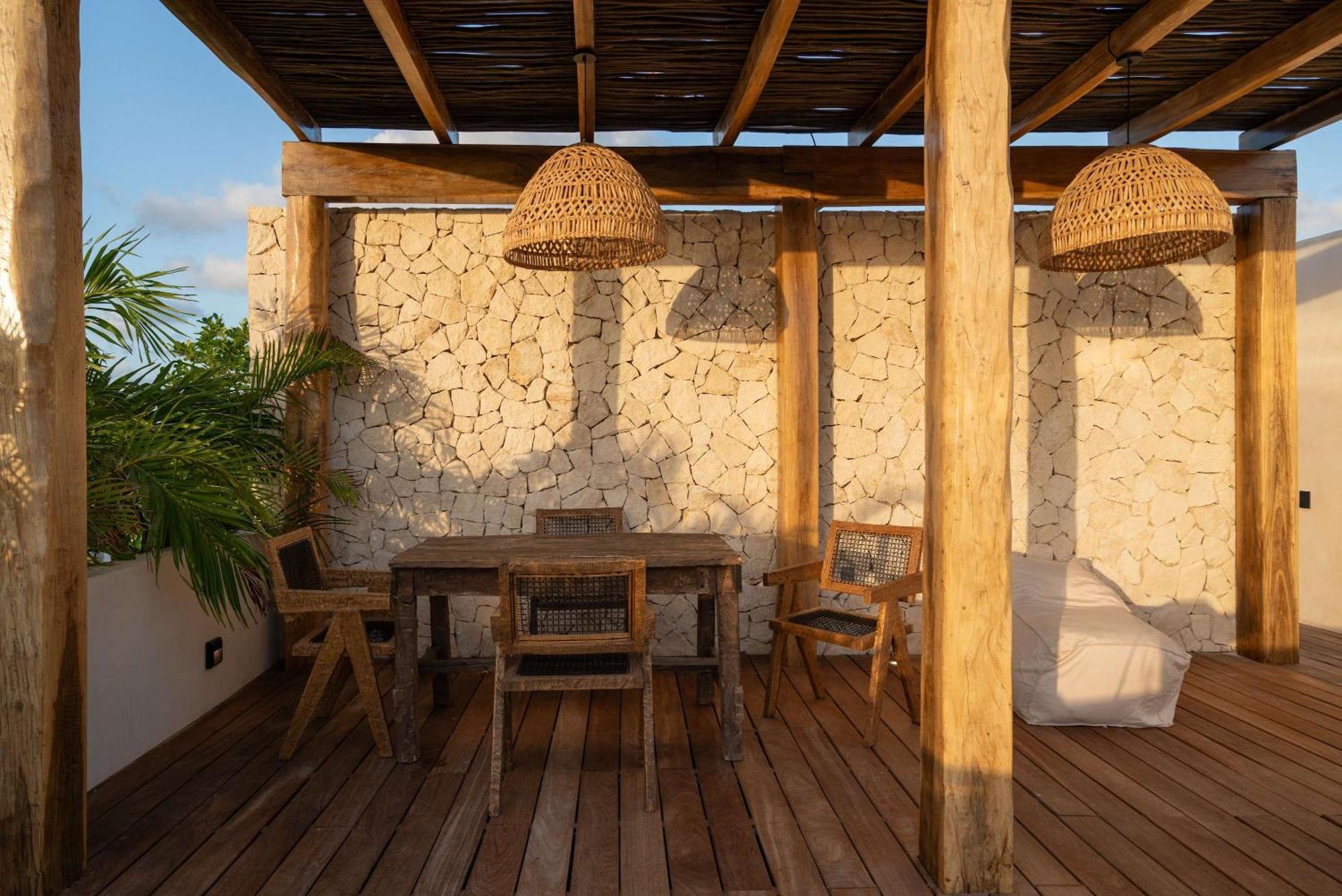 Chic 3br - 2 Pools With Rooftop Pool Modern Boho Design Villa *