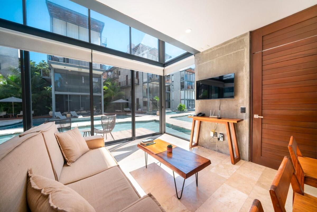 Modern With Pool Unbeatable *