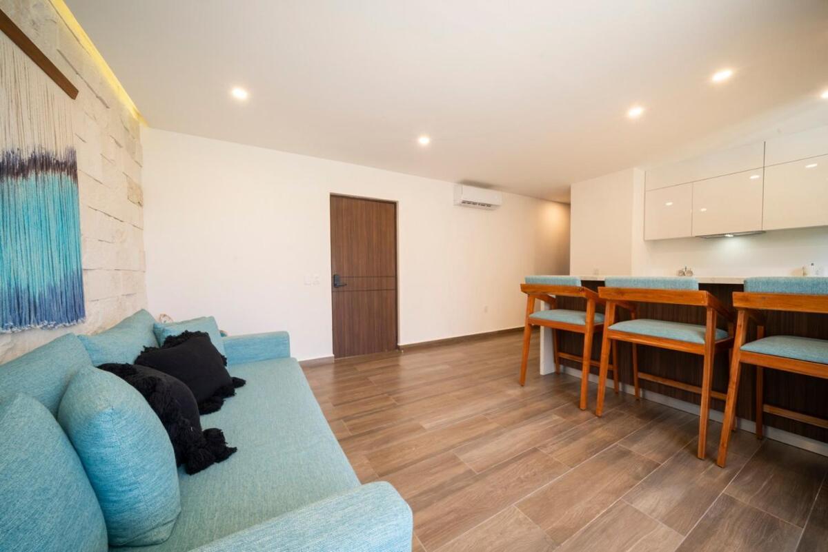 Modern In The Mayan Jungle In 1 Bedroom