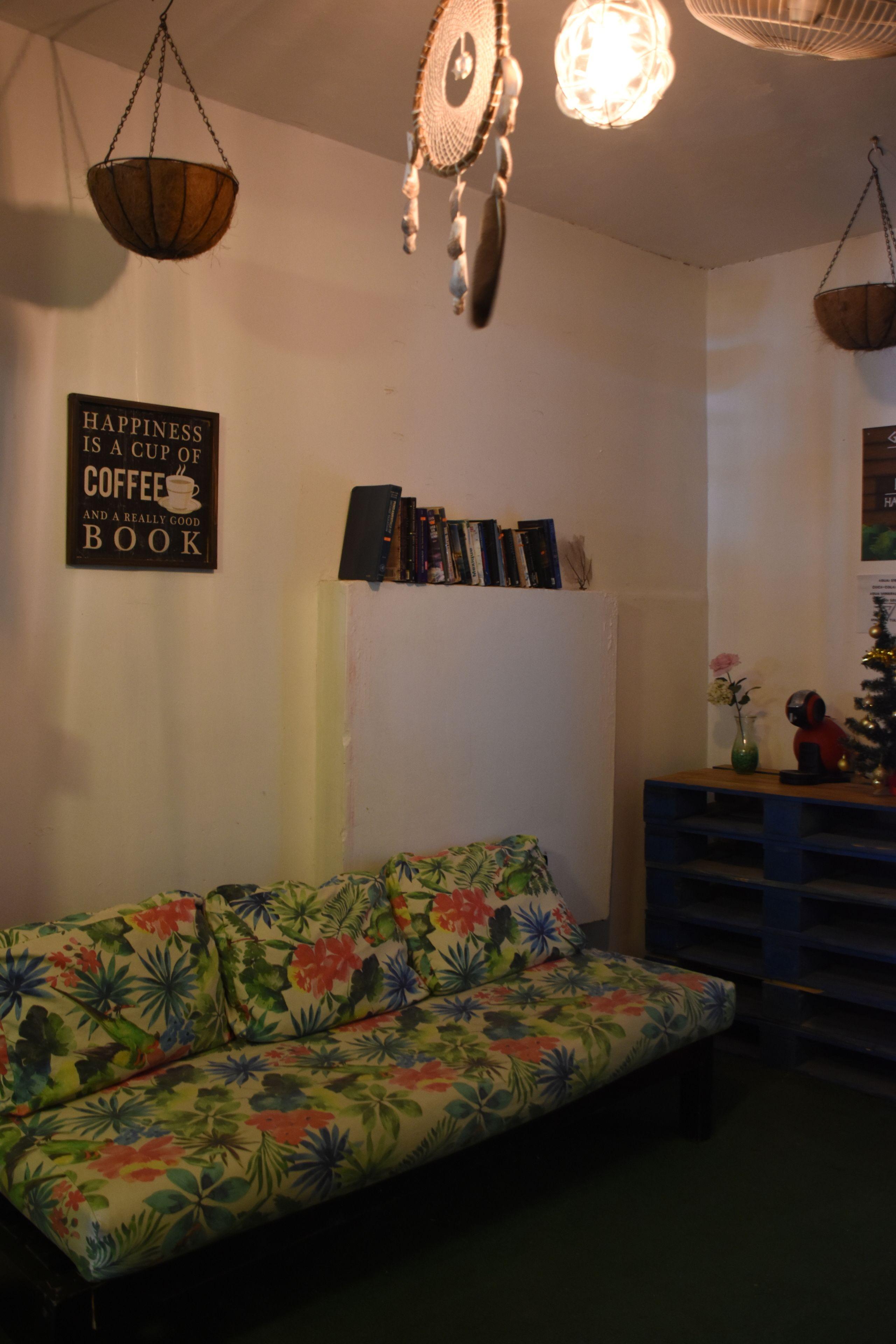 Hostel Emotion Avenida & *