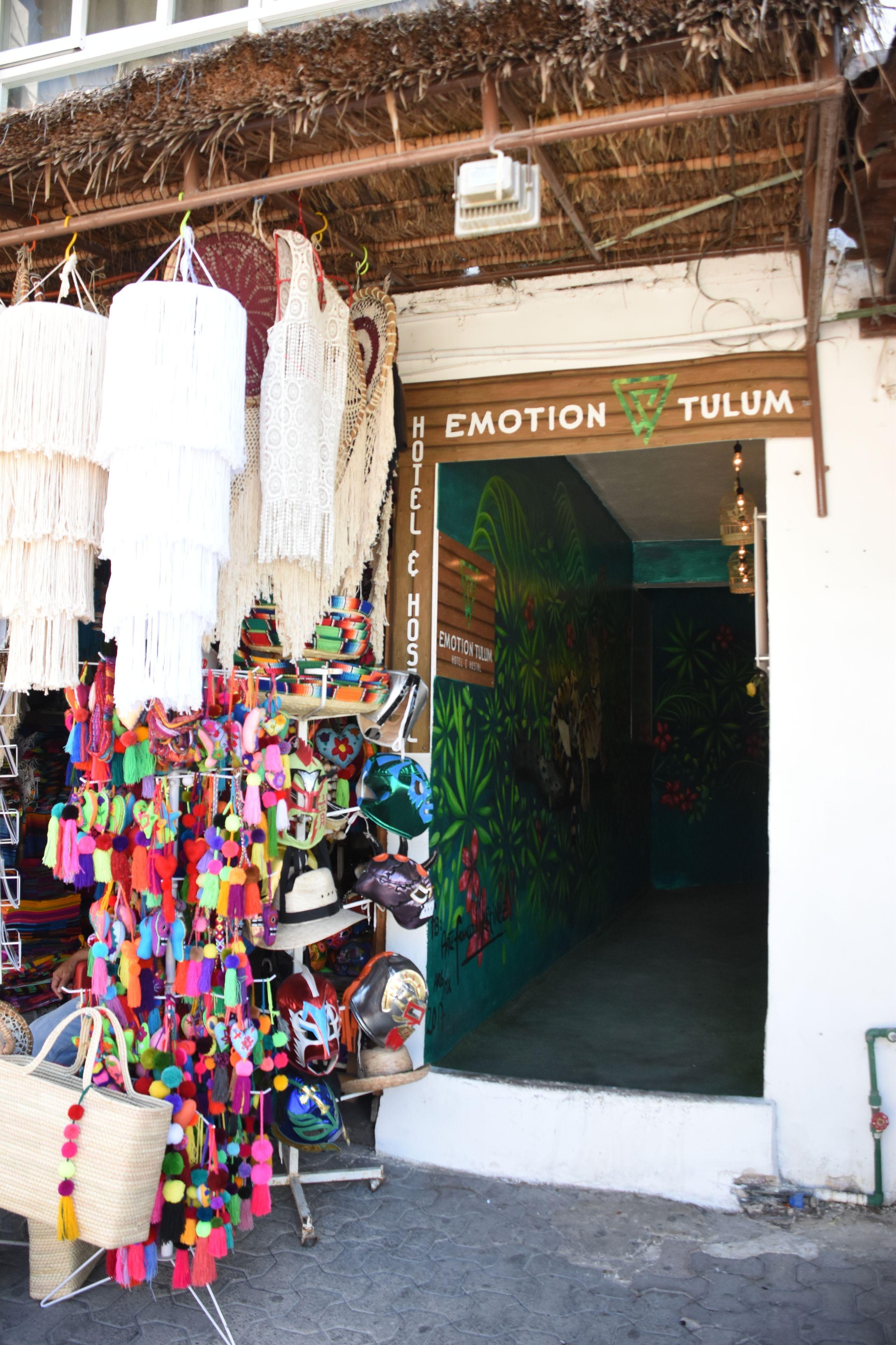 Hostel Emotion Avenida &