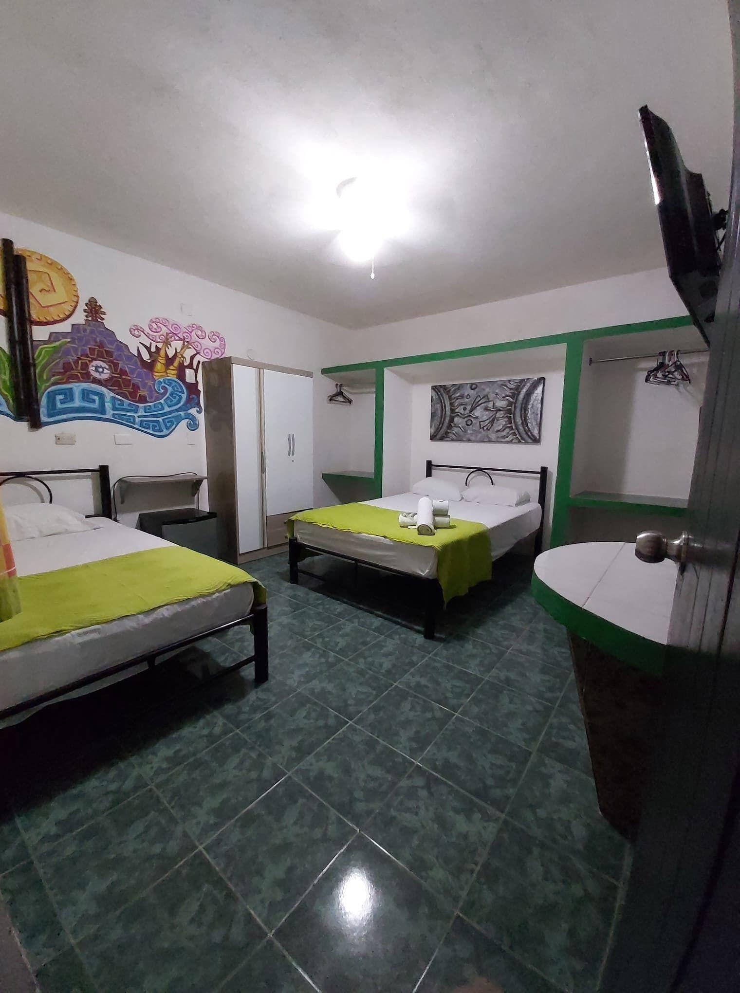 Hostel Emotion Avenida &