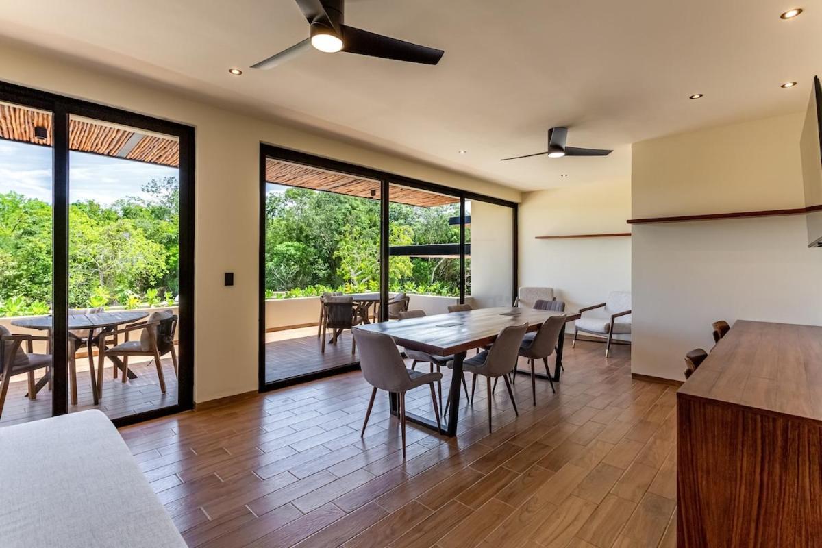 Chic And Cozy Close To The Beaches *