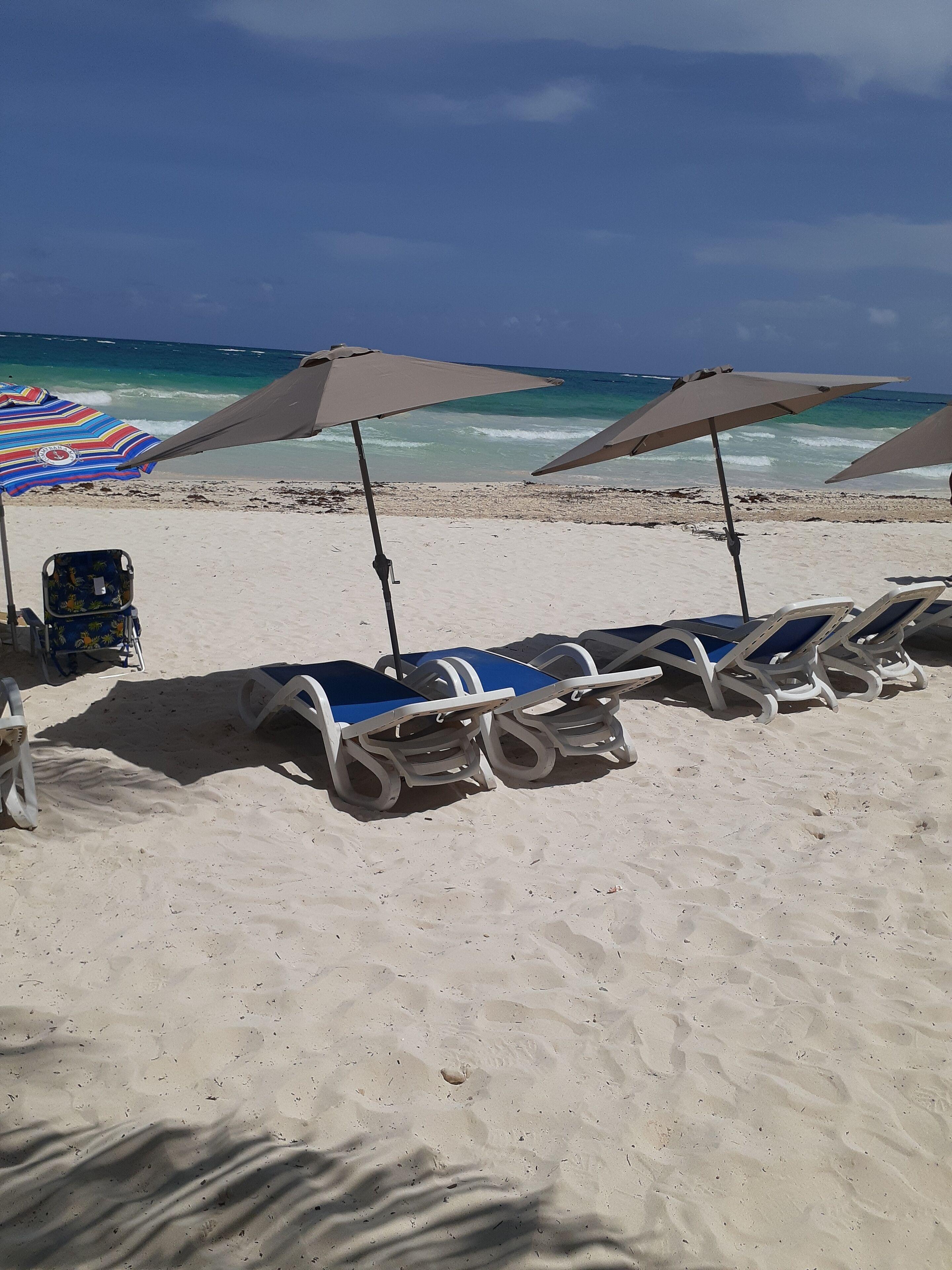 Playa Palmas Glamping Hotel 2*