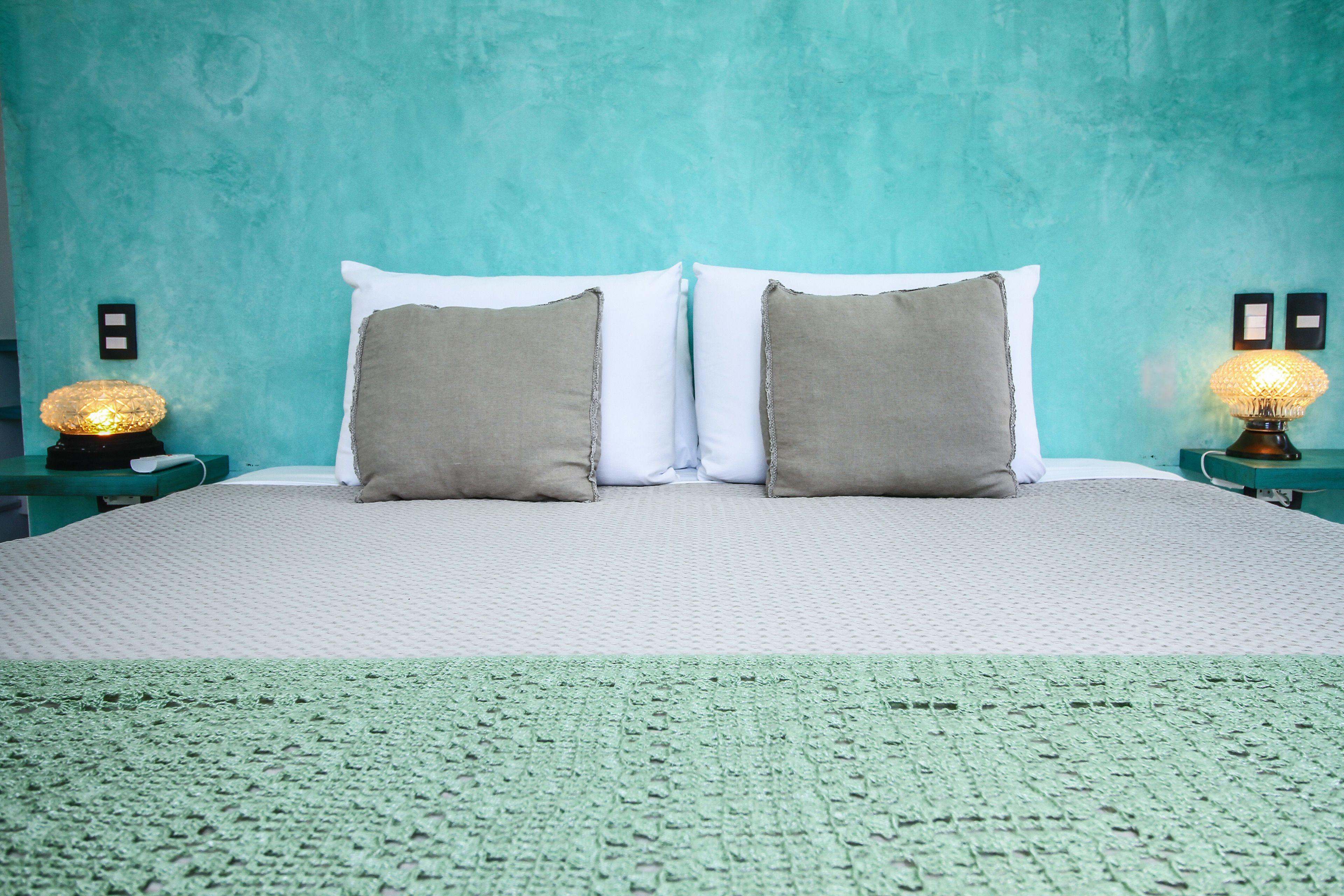 Turquoise (adults Only)