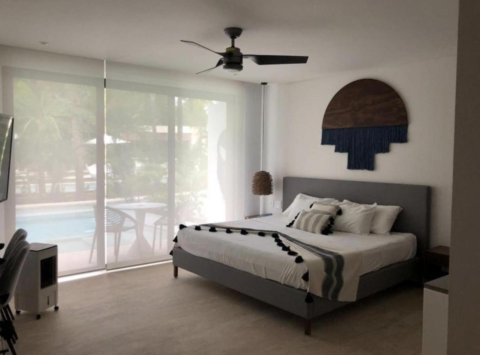 Luxury Swimup With Pool La Veleta Apartment