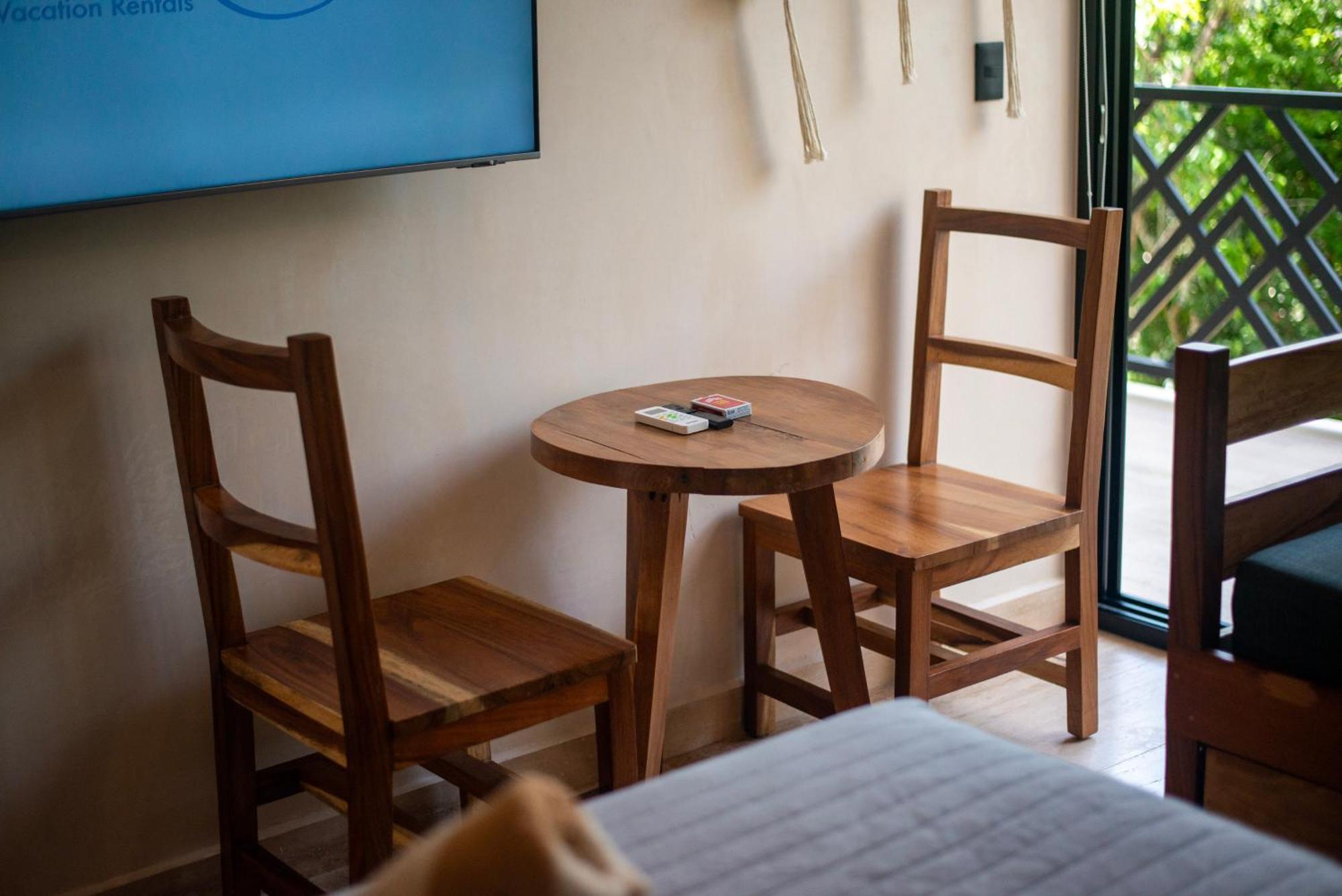 Unwind | Private Balcony & Rooftop Pools | Casago Holiday home Tulum