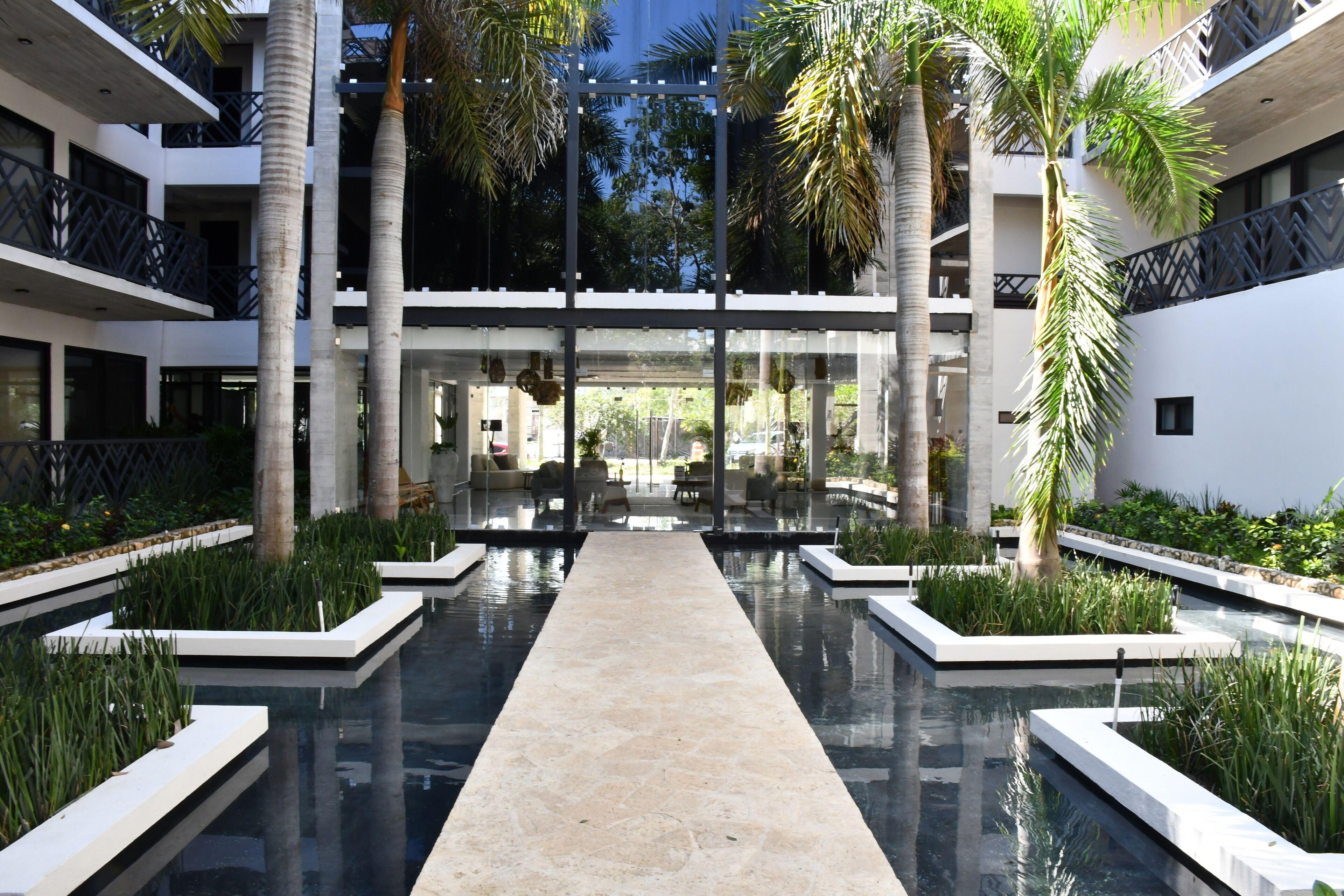 Palais By The Spot Hotel *