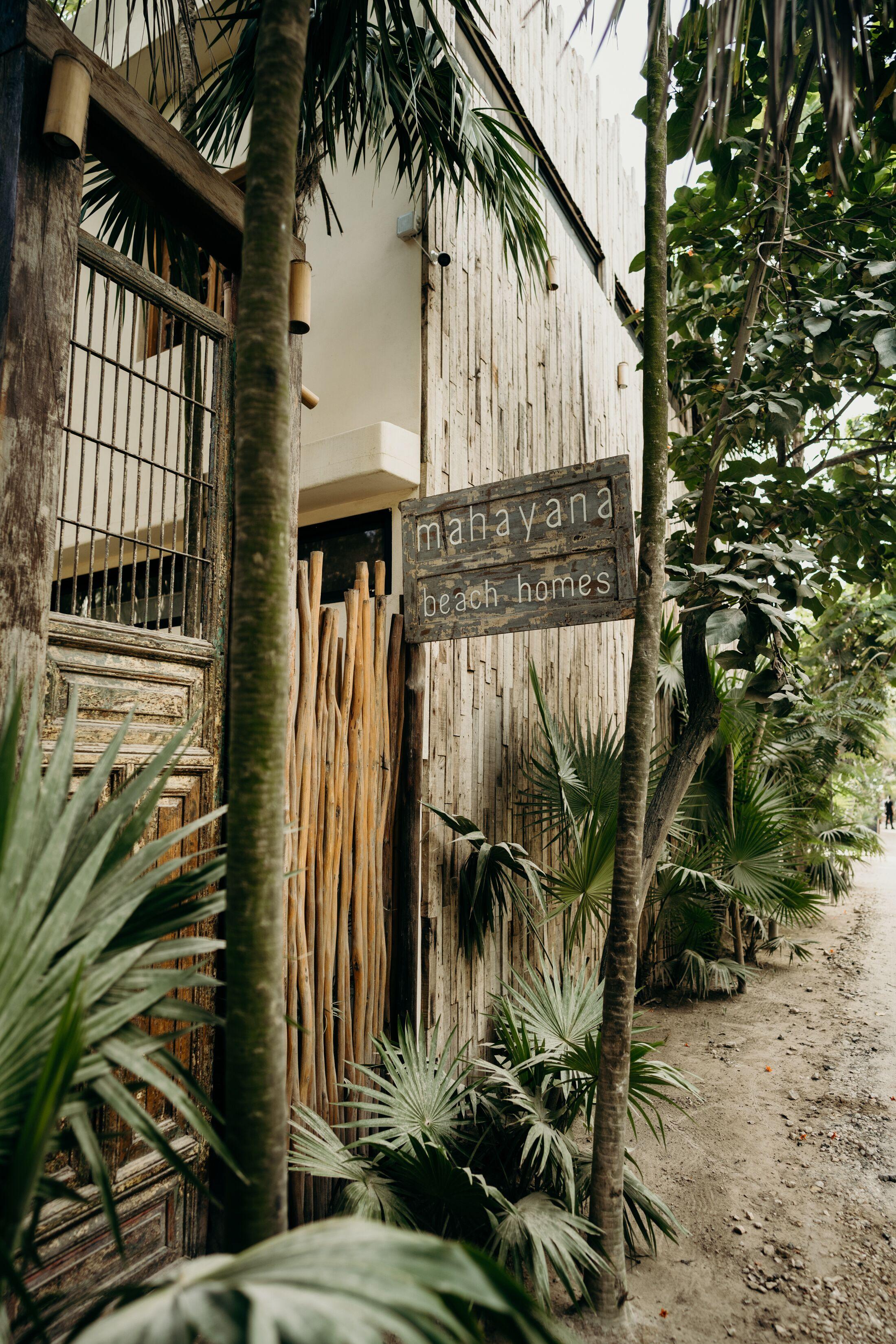 Hotel Mahayana Homes