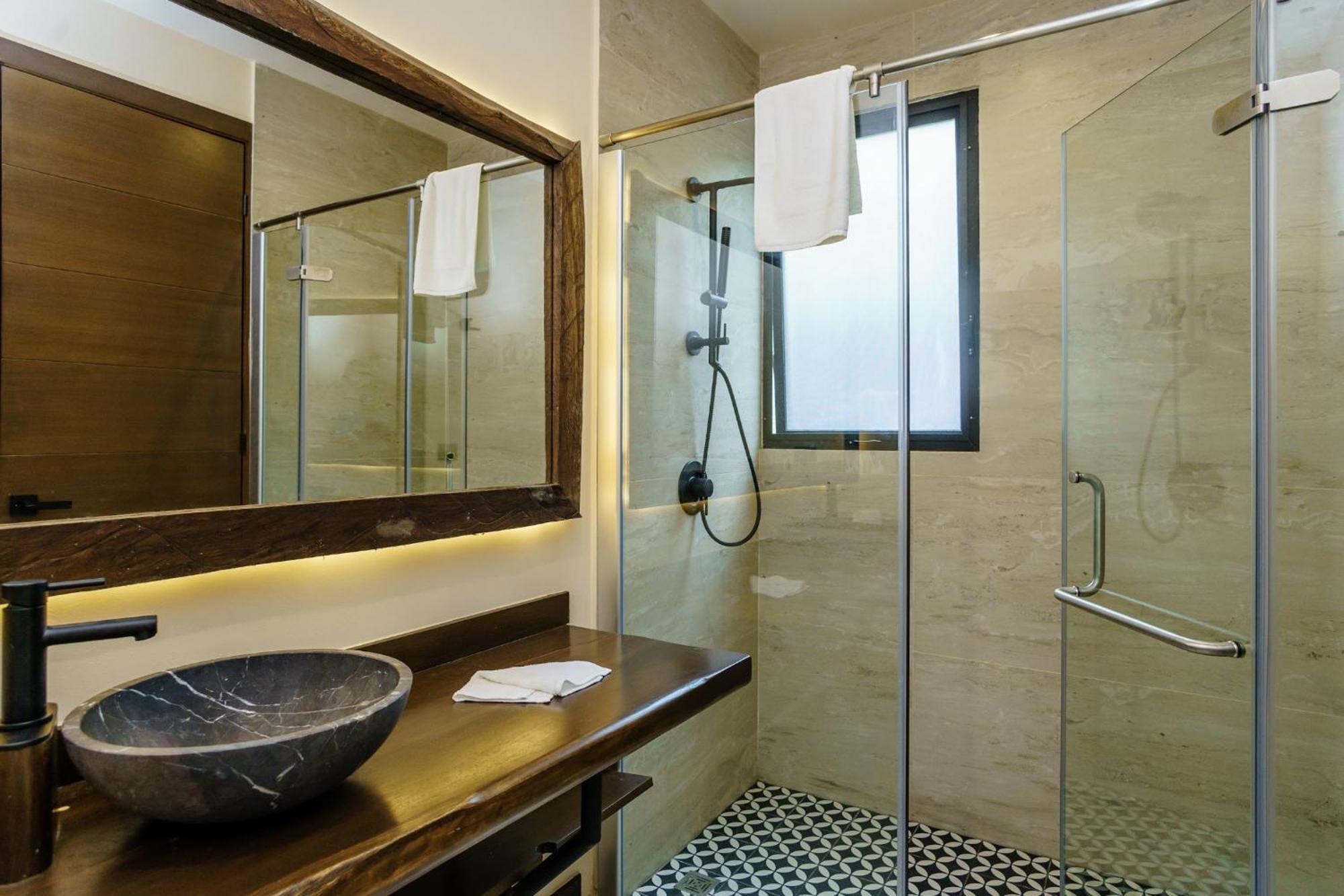 4bdr Luxury 2 Private Pools 10 Min & Zamna *