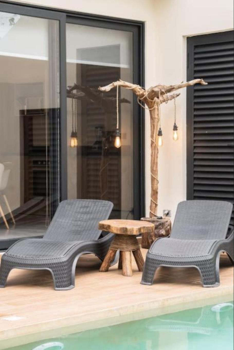 4bdr Luxury 2 Private Pools 10 Min & Zamna Villa *