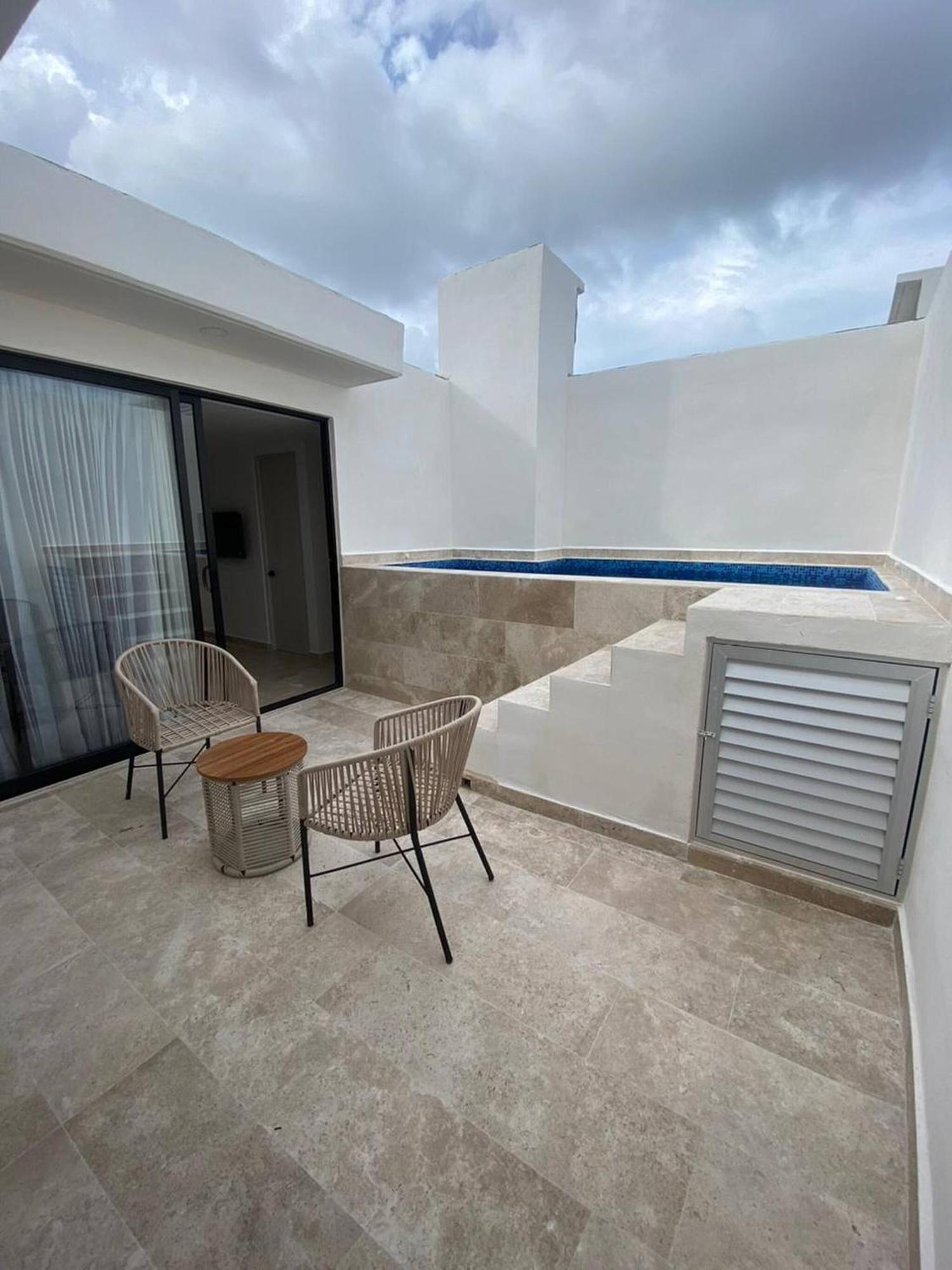 Apartment Spacious And Comfortable Ph With Private Pool In Zama