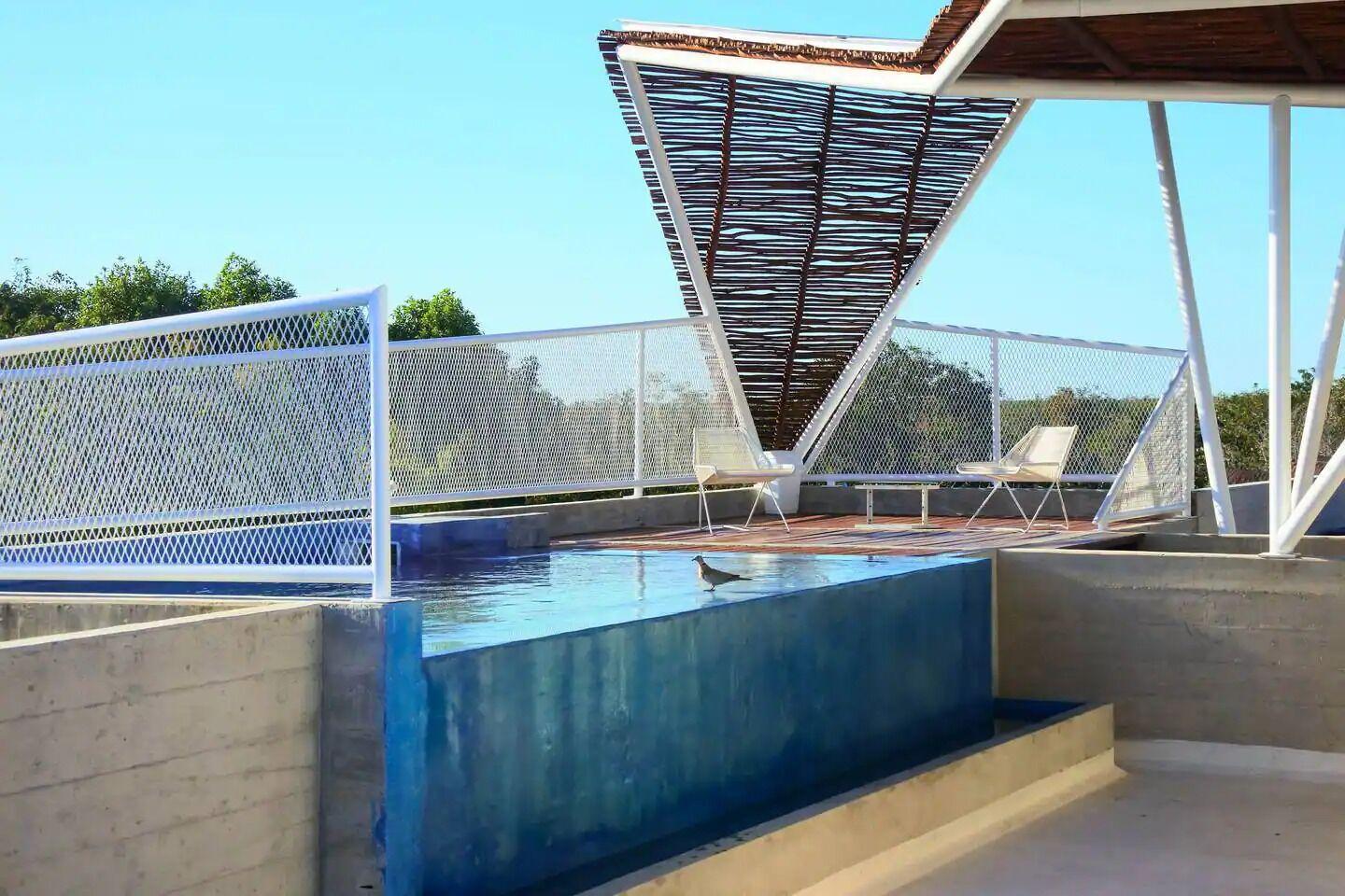 Casa De Piedra Aparthotel 4*