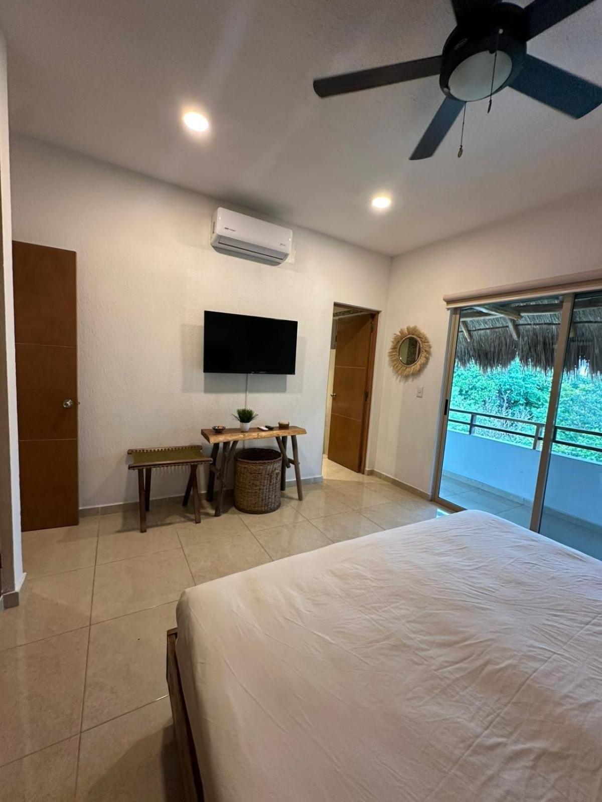 Beautiful Casa Monica