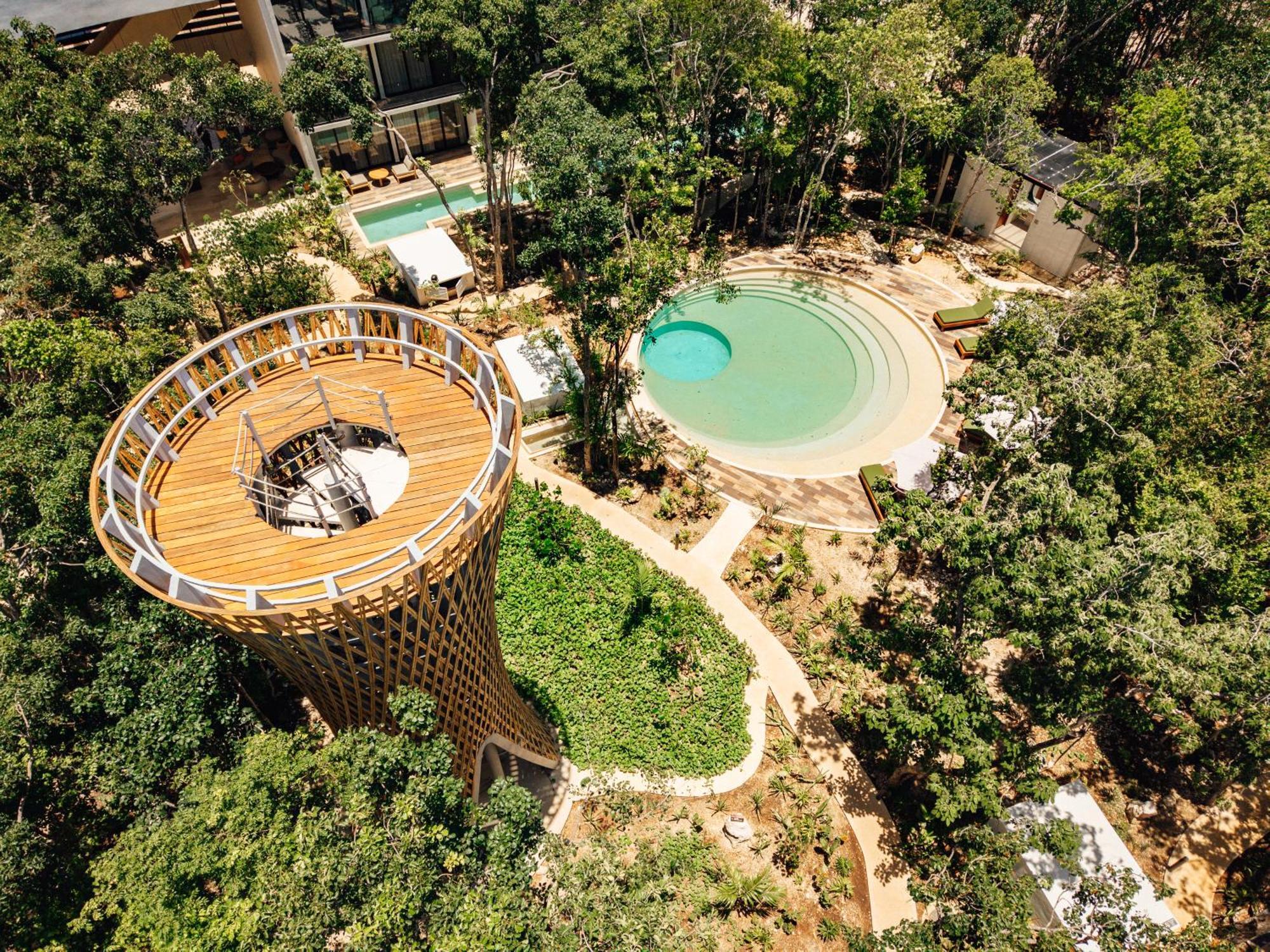 101 Park By Lumina Apartment