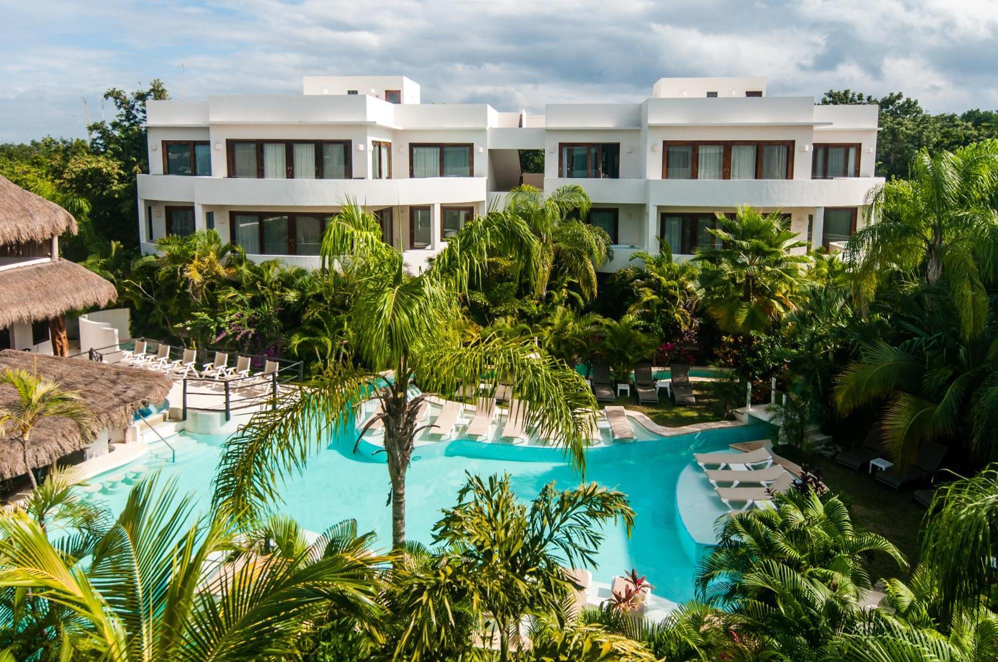 Mak Nuk Village - Clothing Optional Aparthotel