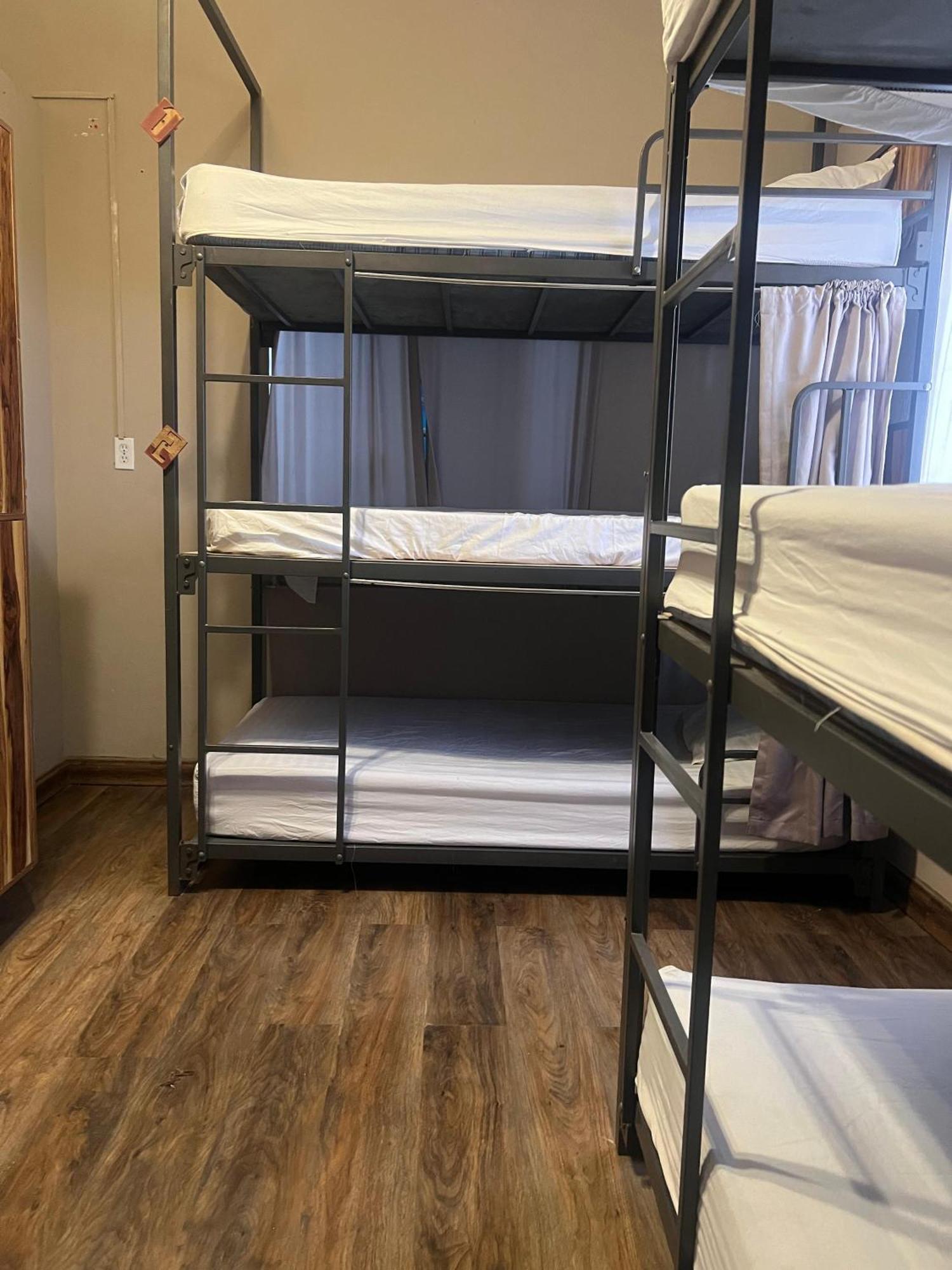 Varuna Guest house *