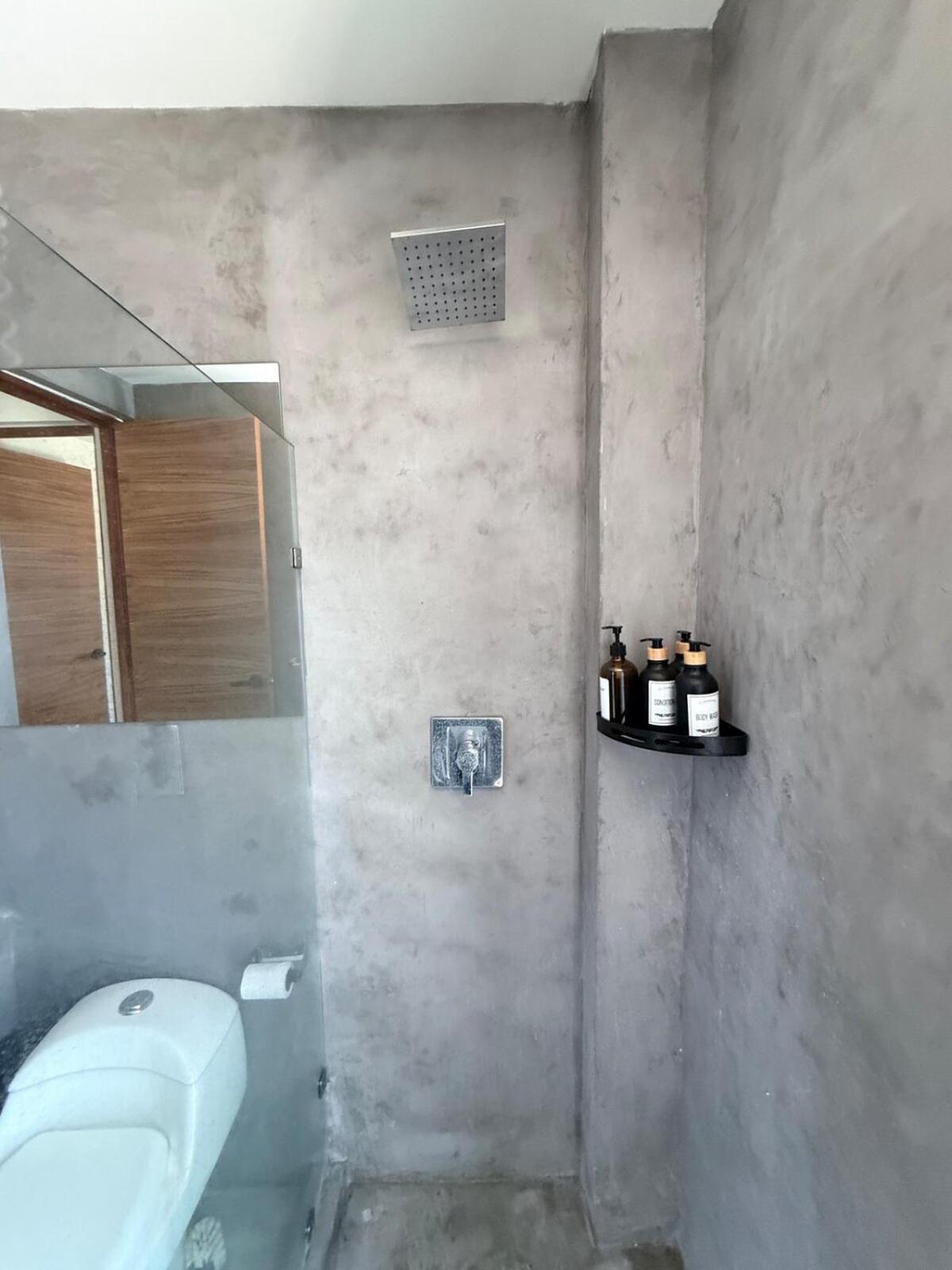 Apartment 2 Bdrm-2 Baths For Groups & Music Lovers