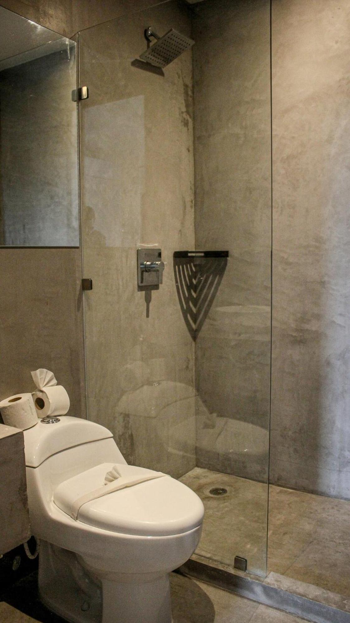 2 Bdrm-2 Baths For Groups & Music Lovers *