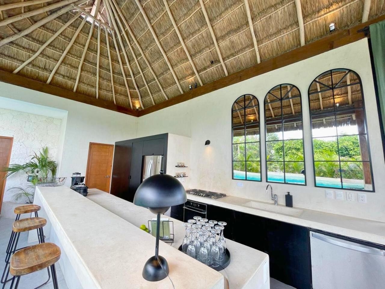 Villa 240m2 - 16 Persons - 6 - 2 Swimming Pool - 3 Jacuzzis *