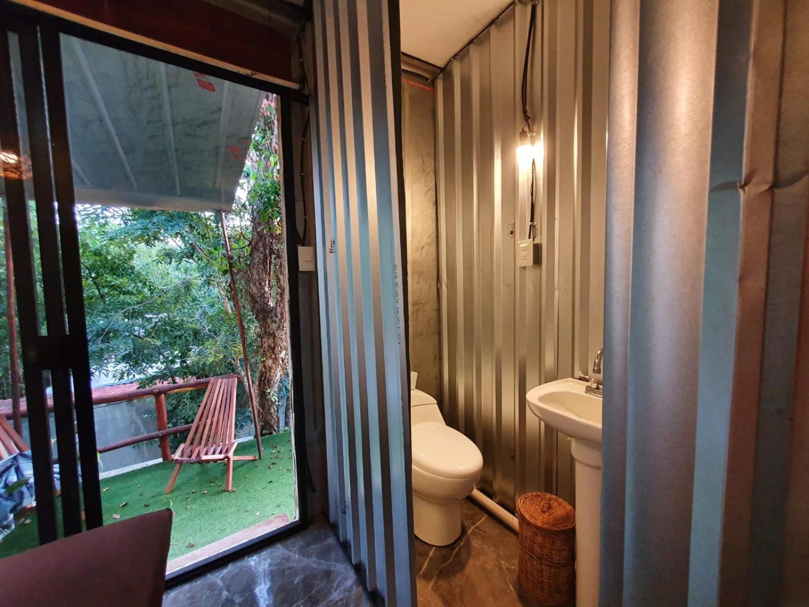 Hotel cápsula Awa Eco Retreat