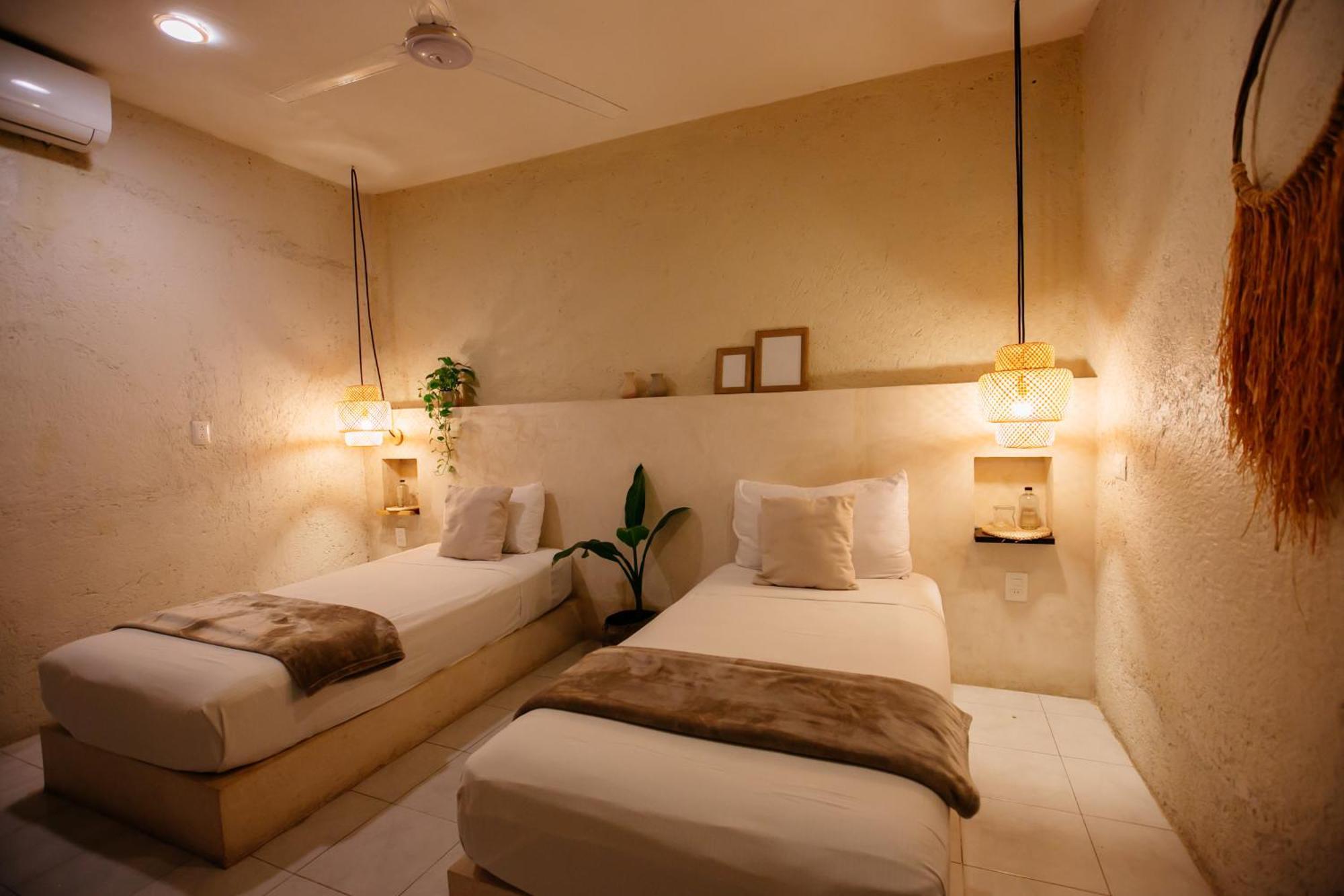 Hotel Noah 3*