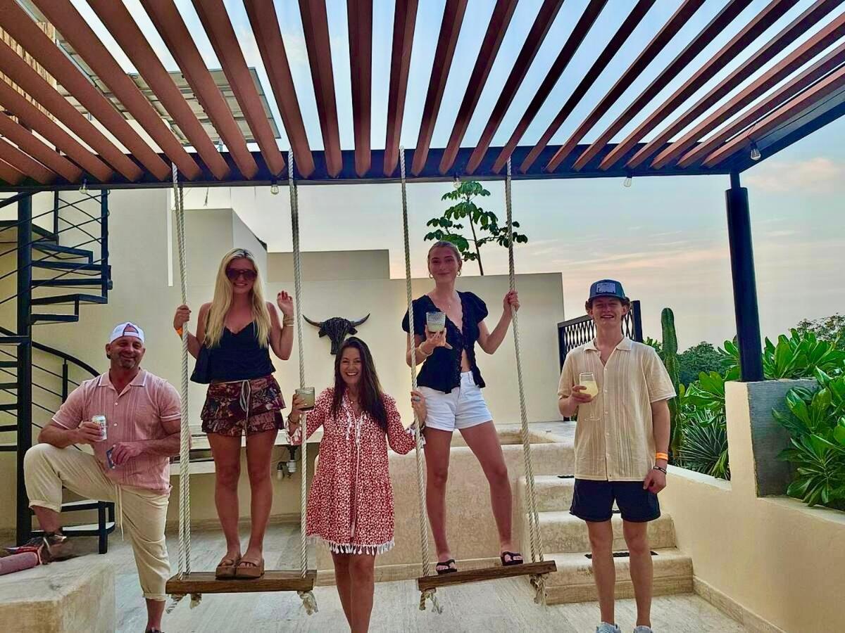 Hotel Casa Vibe Penthouse, Private Pool & 3 Balconys *