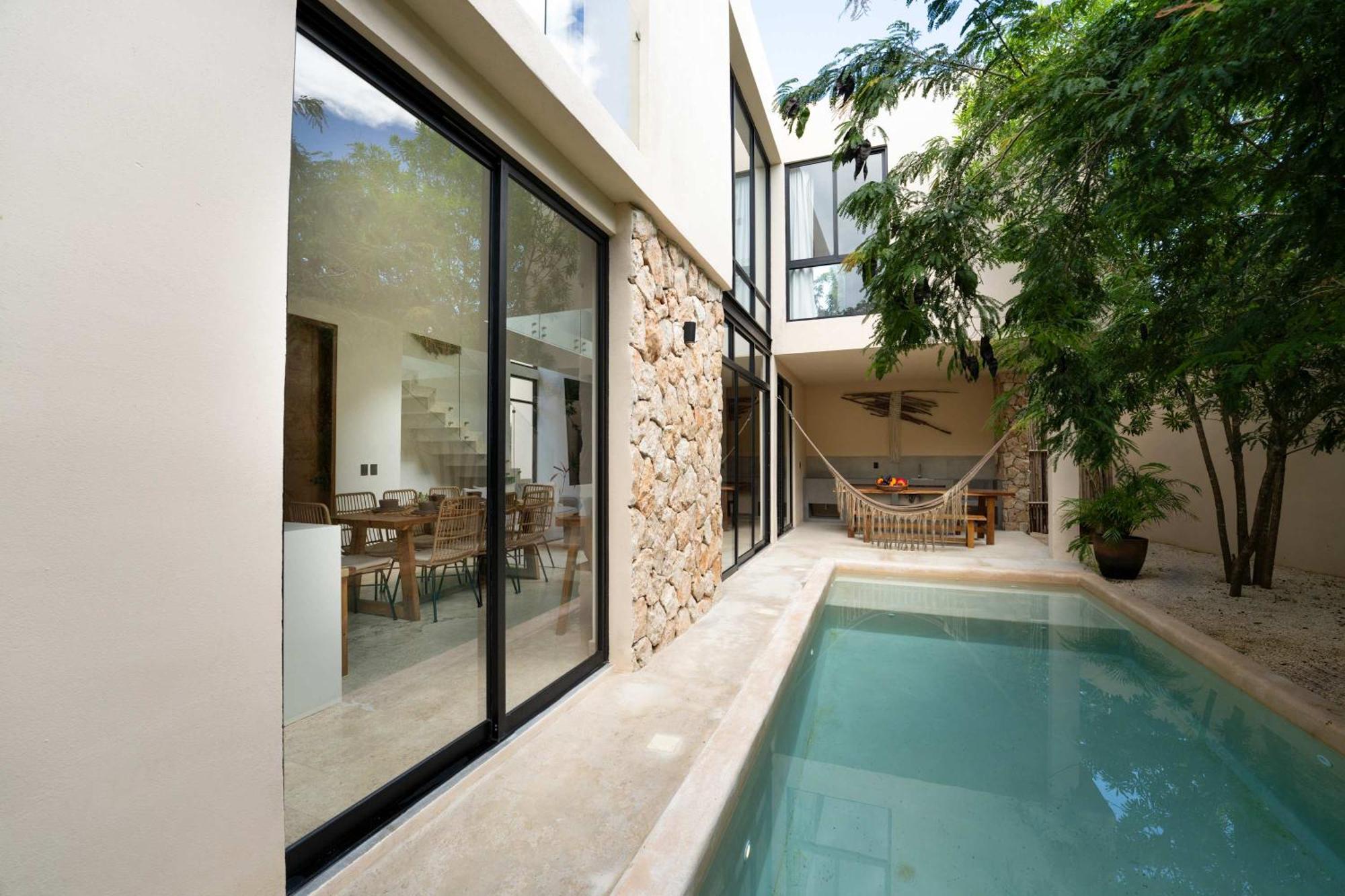 Elegant 4br With Private Pool & Concierge Villa *