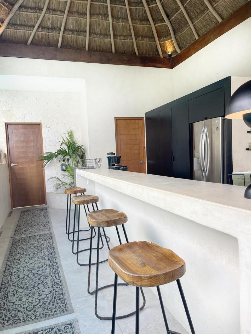 240m2 - 16 Persons - 6 - 2 Swimming Pool - 3 Jacuzzis